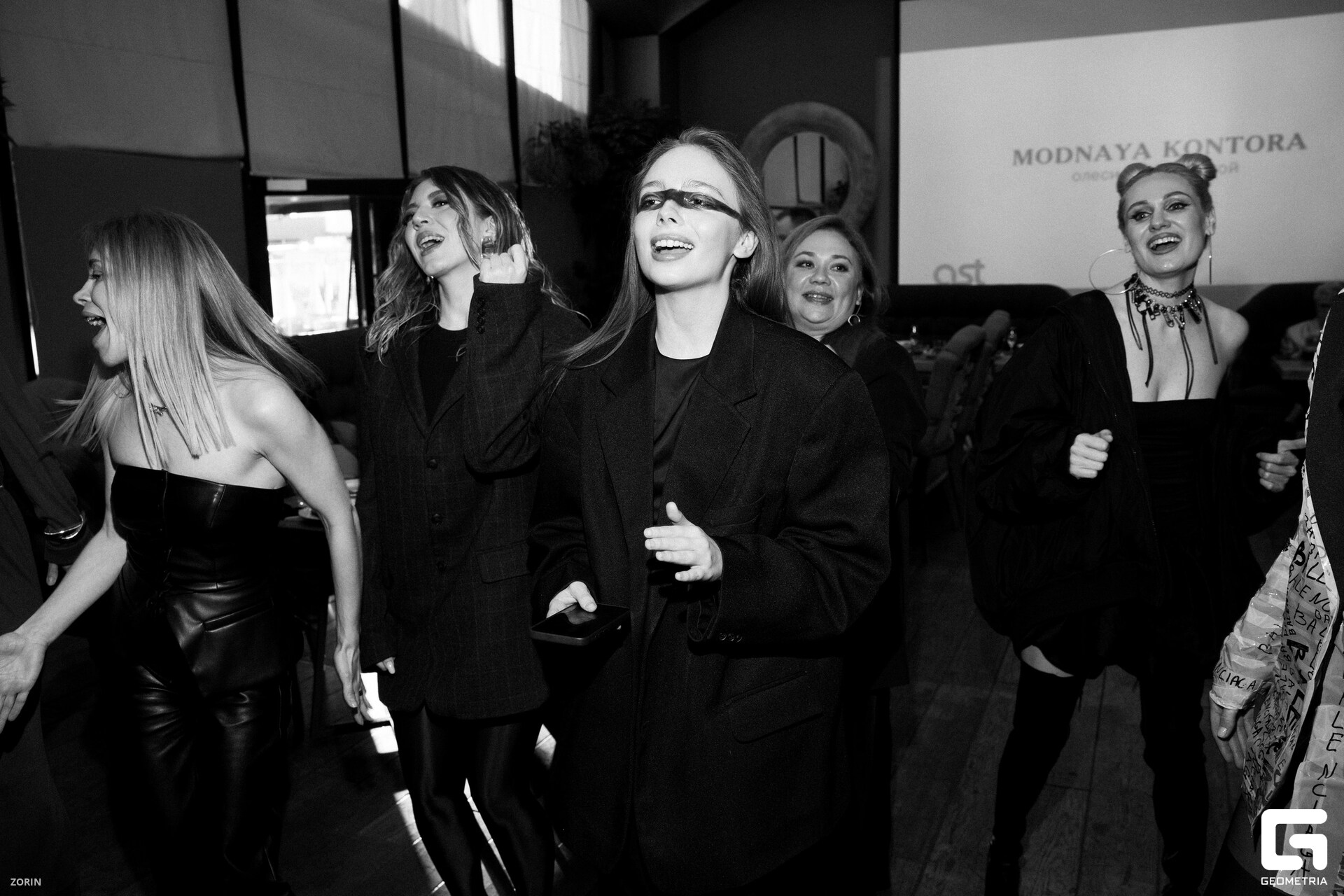 244-20-28-44-25-05-25- Zorin_resized.jpg