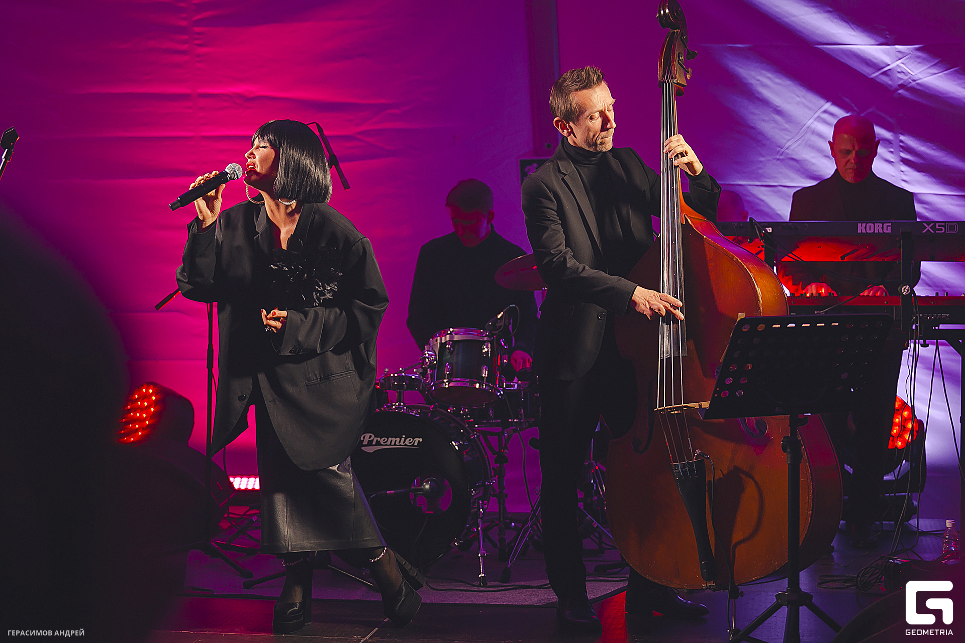 142 Red Arena 8. 02.jpg