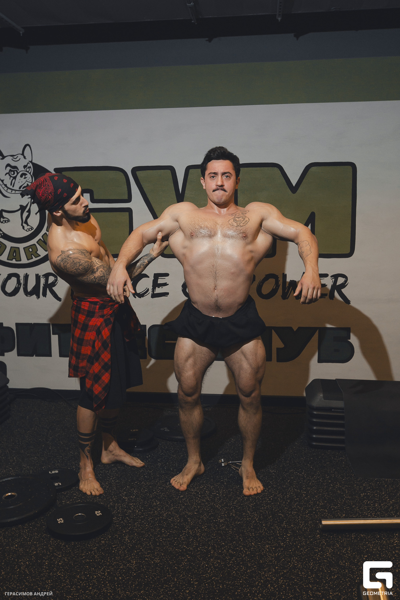 184 Dark Fit 10. 03.jpg