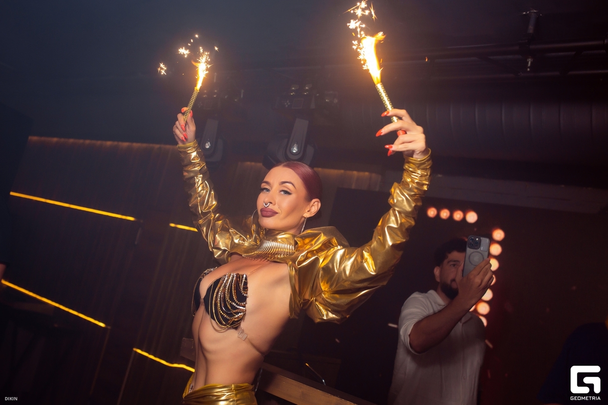 Saturday Night 23