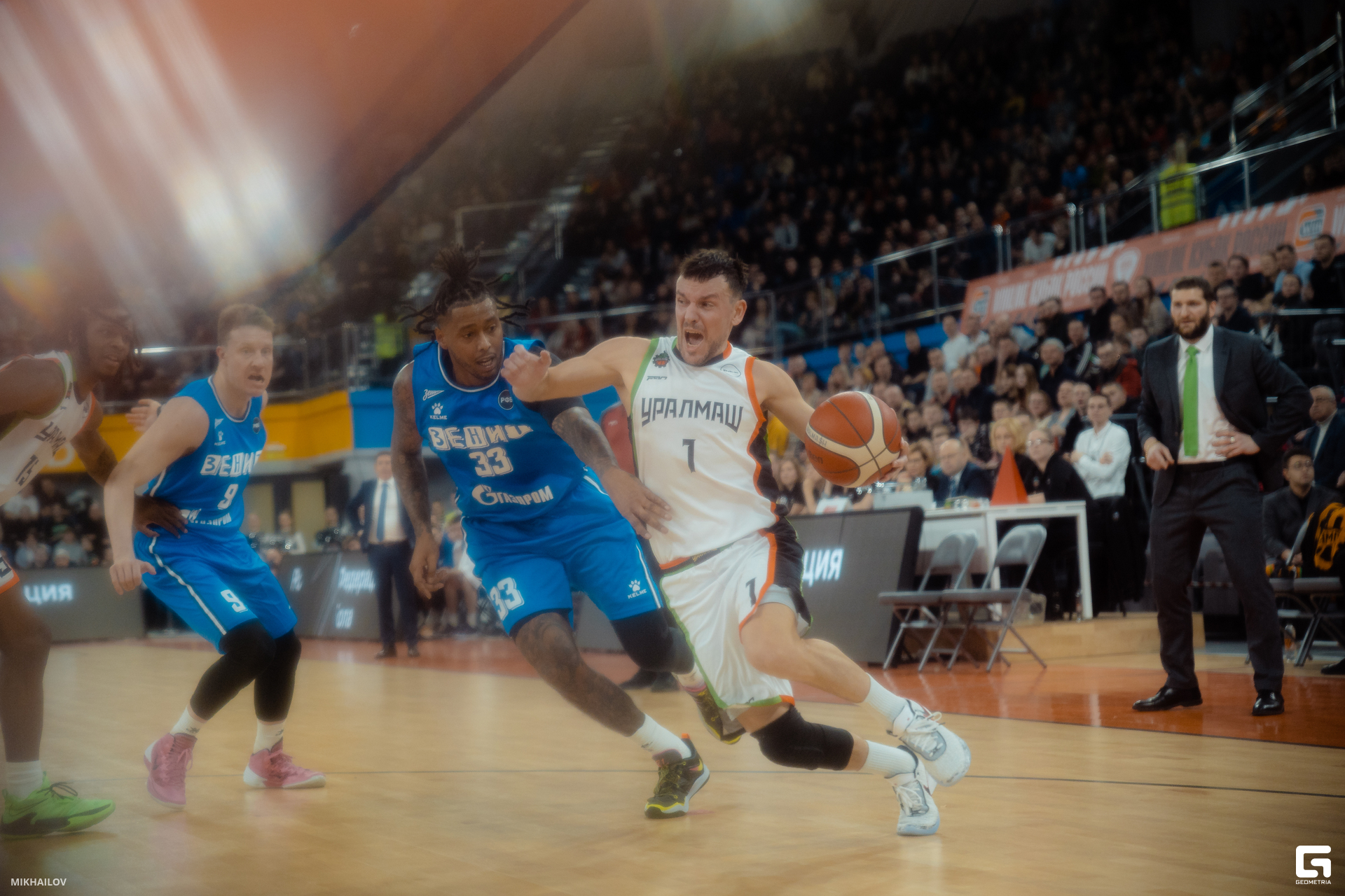 100-2301255613-Уралмаш - Михайлов.JPG