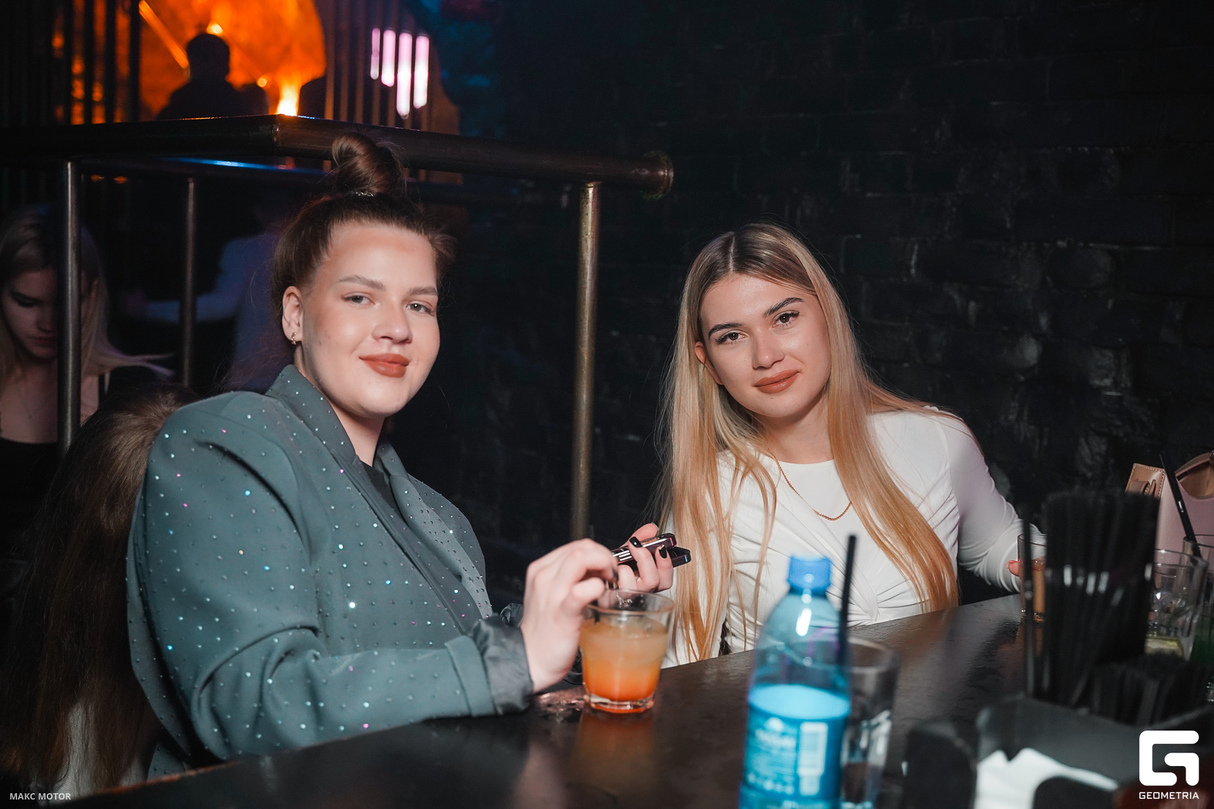 Saturday Night 18