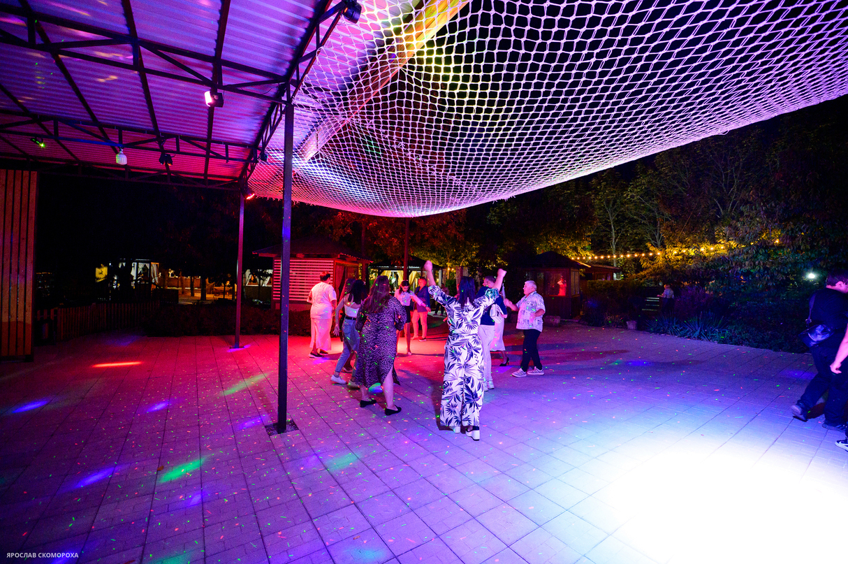 Выходные в кафе "Grill park" 21
