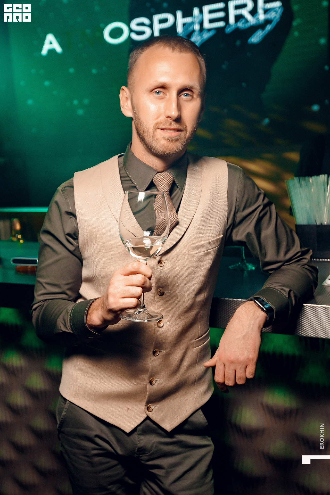 006 2020-12-12_20-55-29-006-EROKHIN.jpg