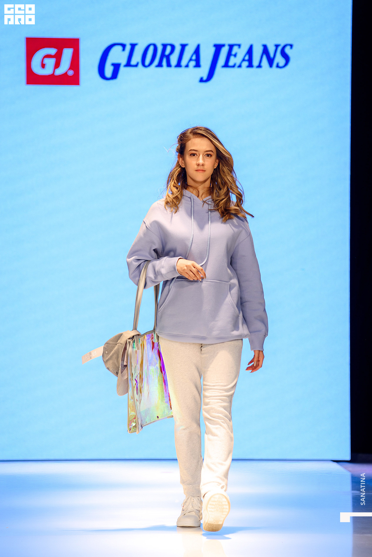 0521_2021-04-23_19-56-03 - Sanatina.jpg