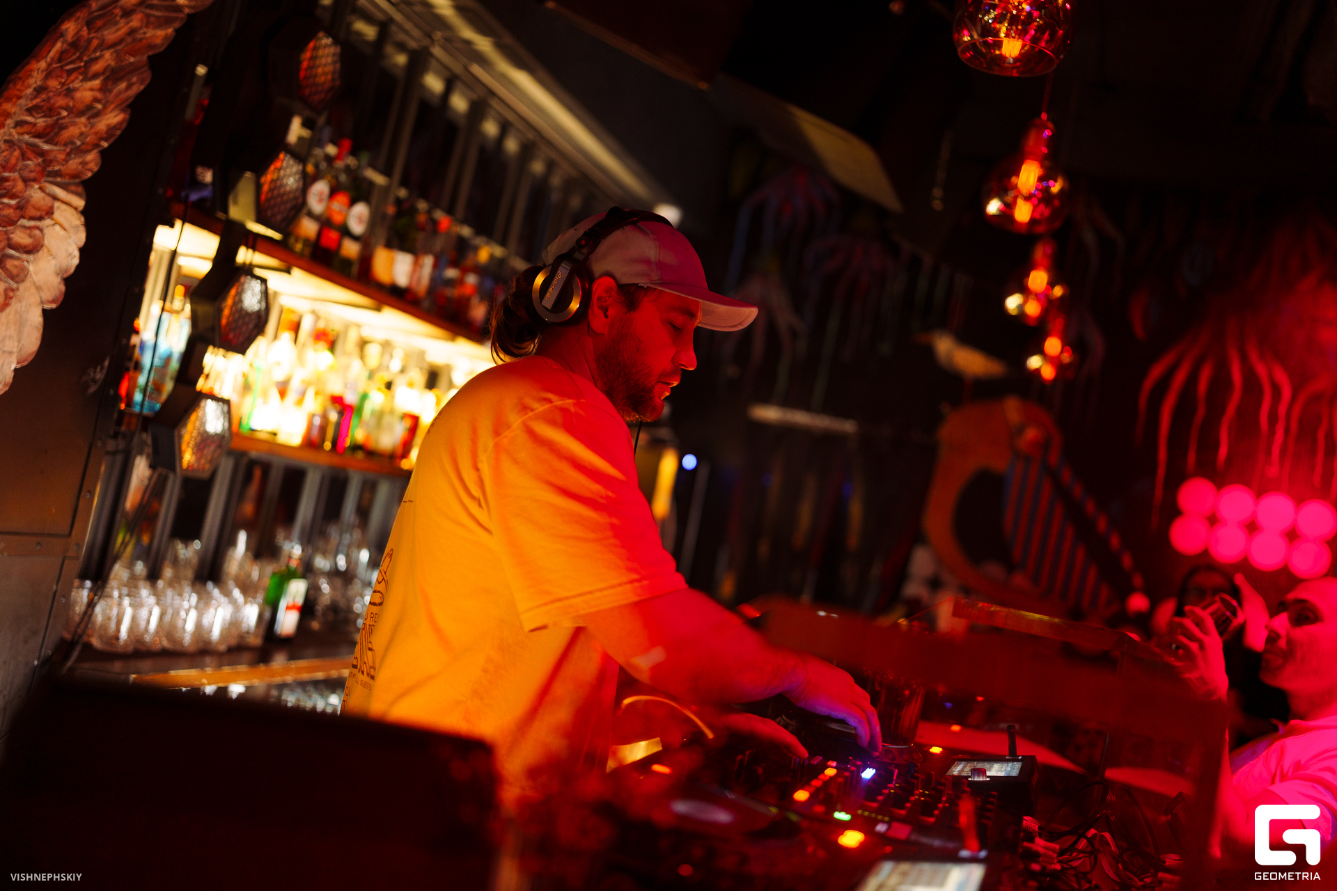 VVI00301-Улучшено-Ум. шума.jpg