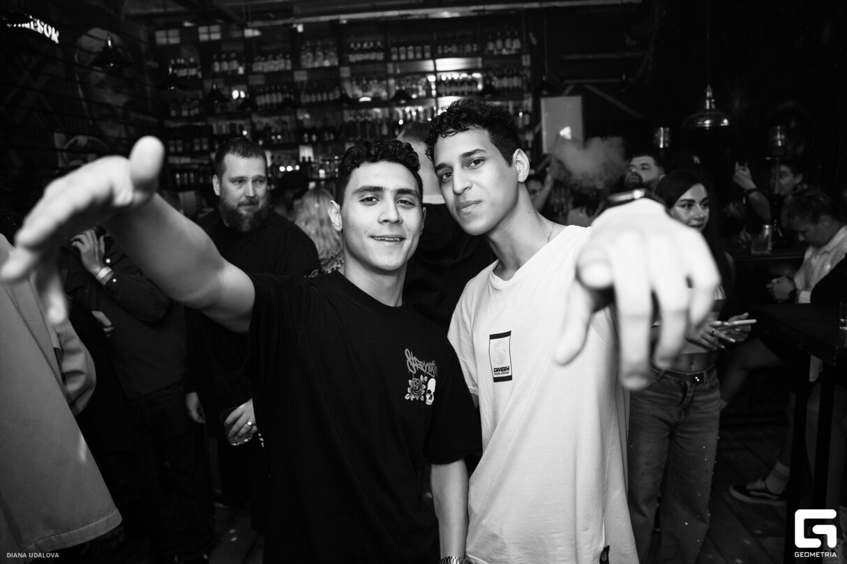 AFTER PARTY 8