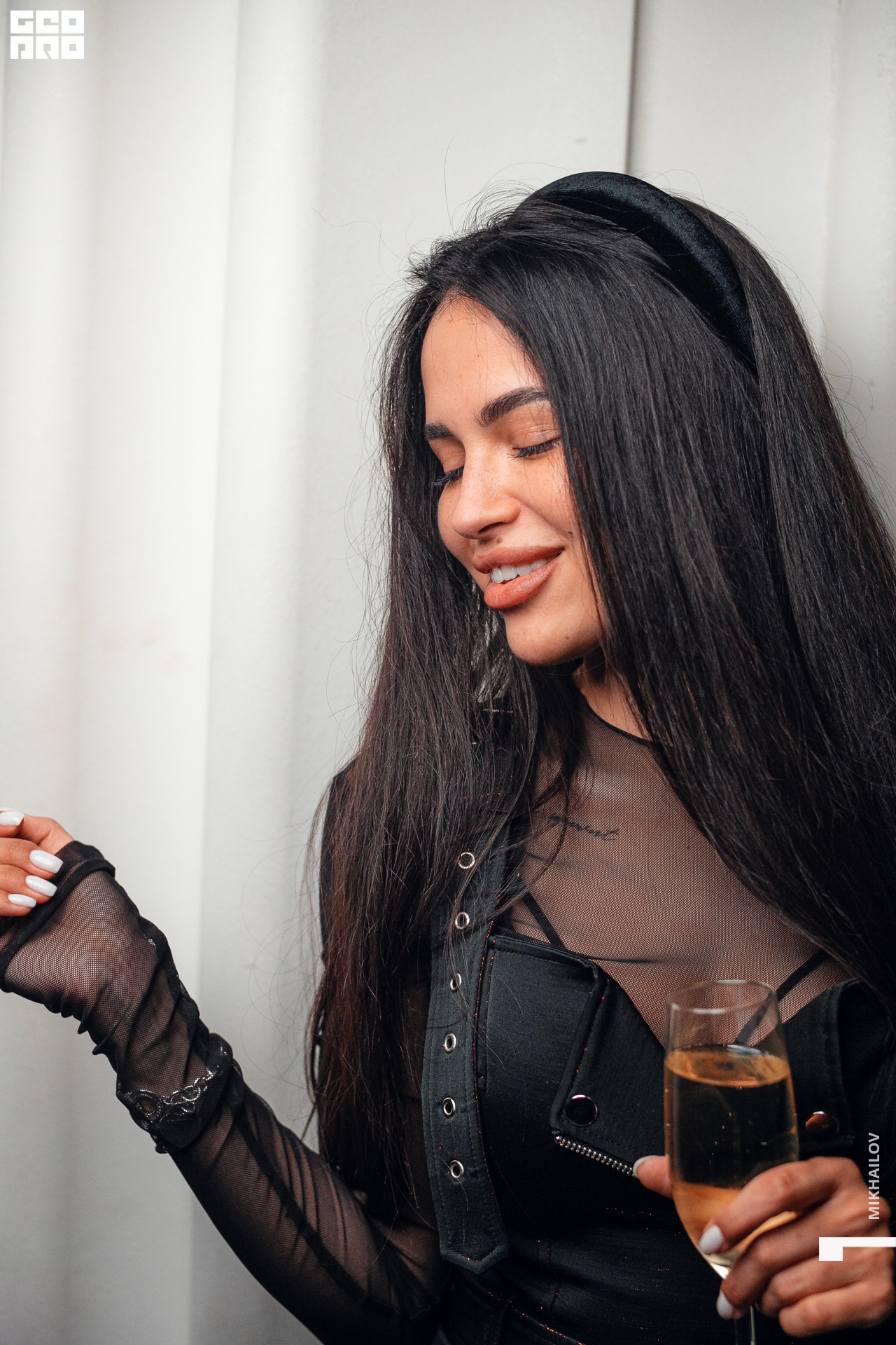 030-21-03-2021-03-25-Shake - Mikhailov - 2560.jpg