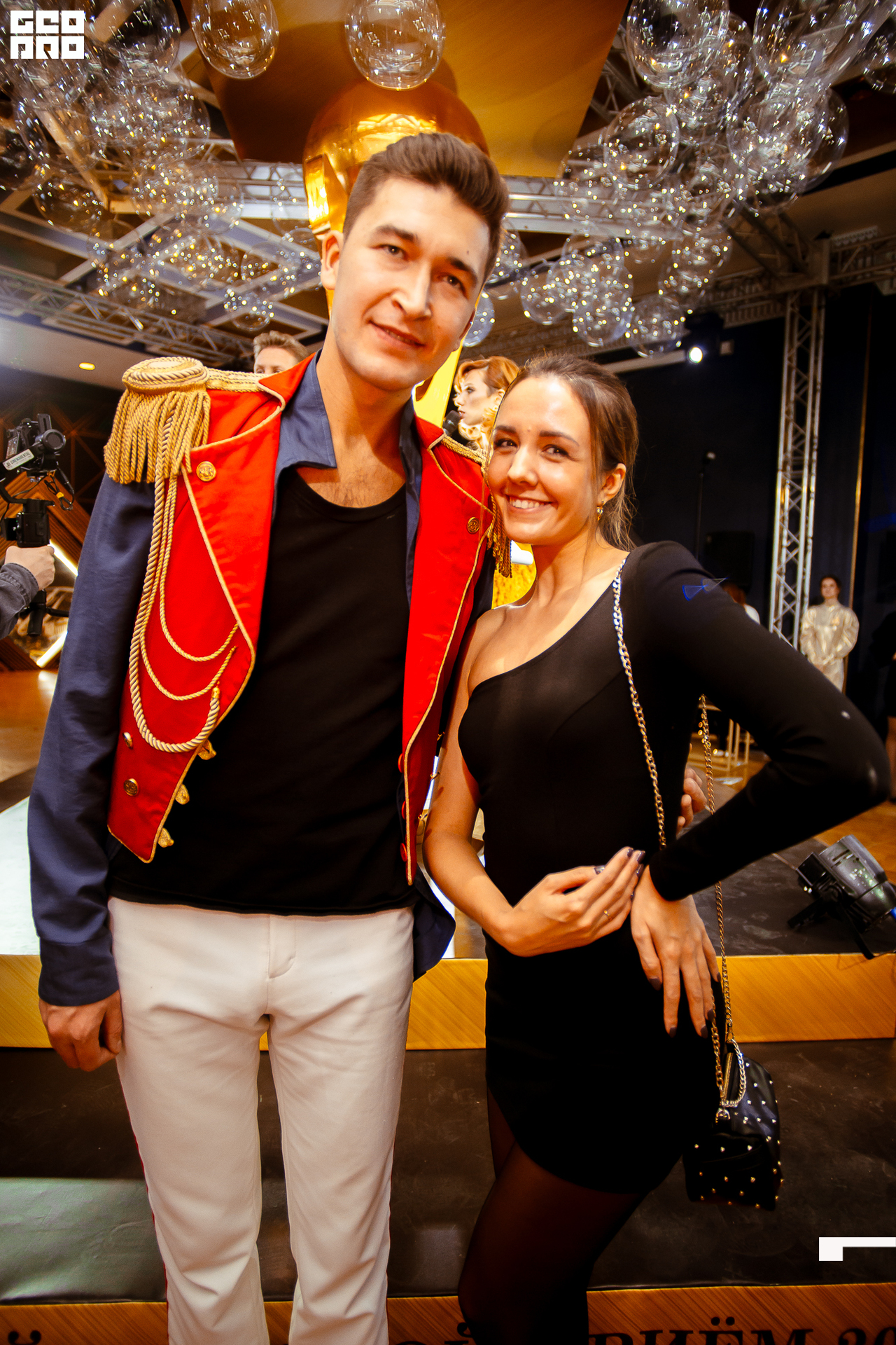 519_21-12-09 ISAEVA KASHIN SHVETS.jpg