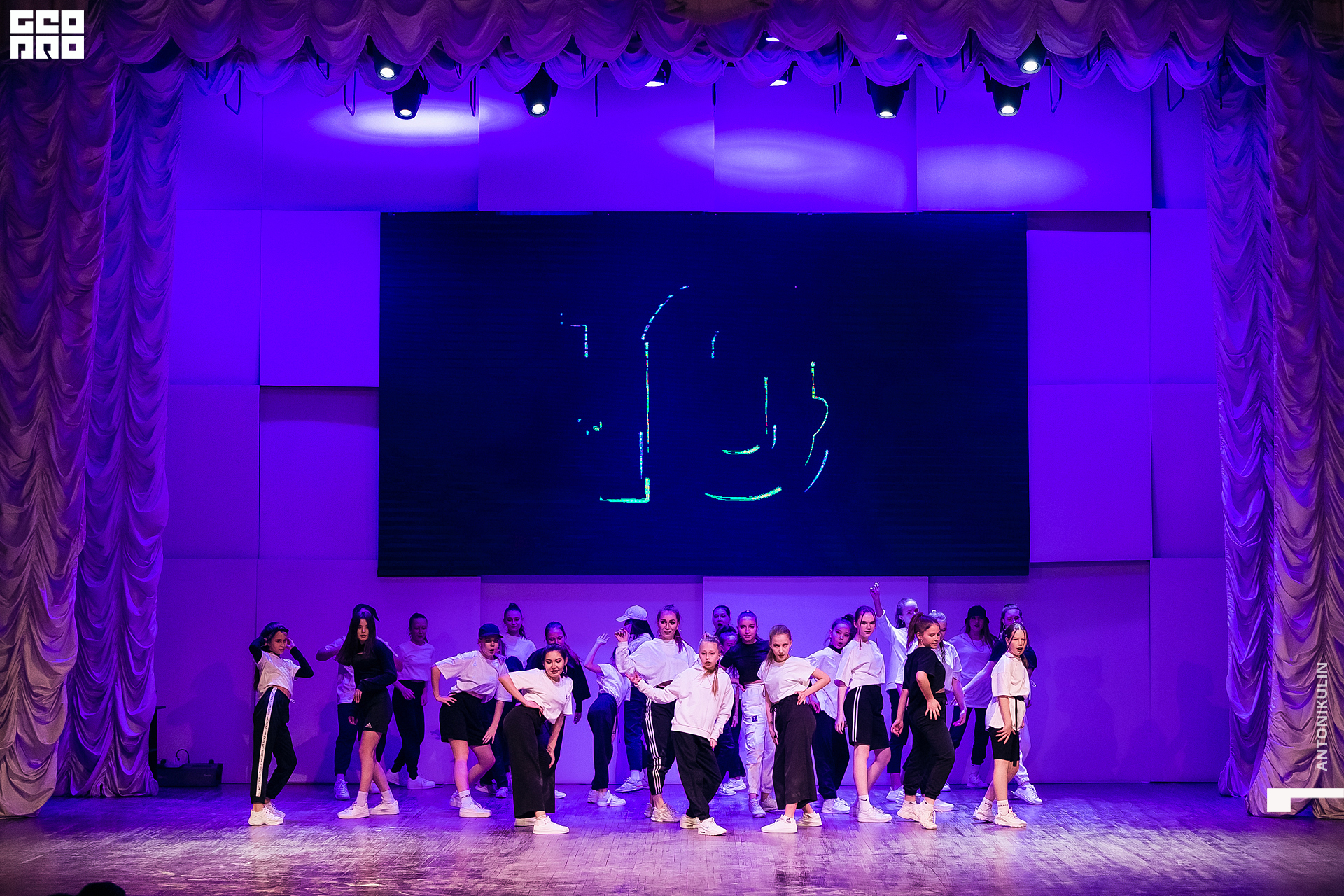 untitled shoot-0910.jpg