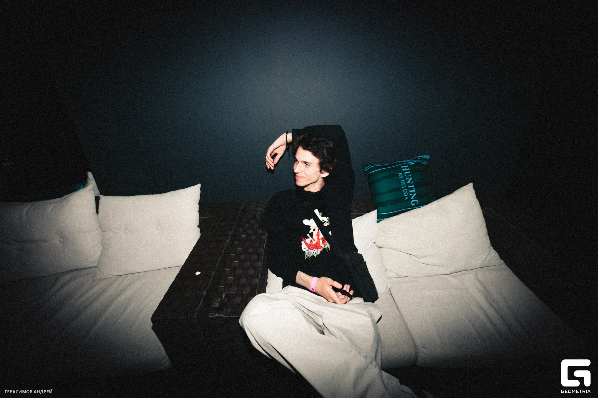 004 Repeat 26.08.jpg