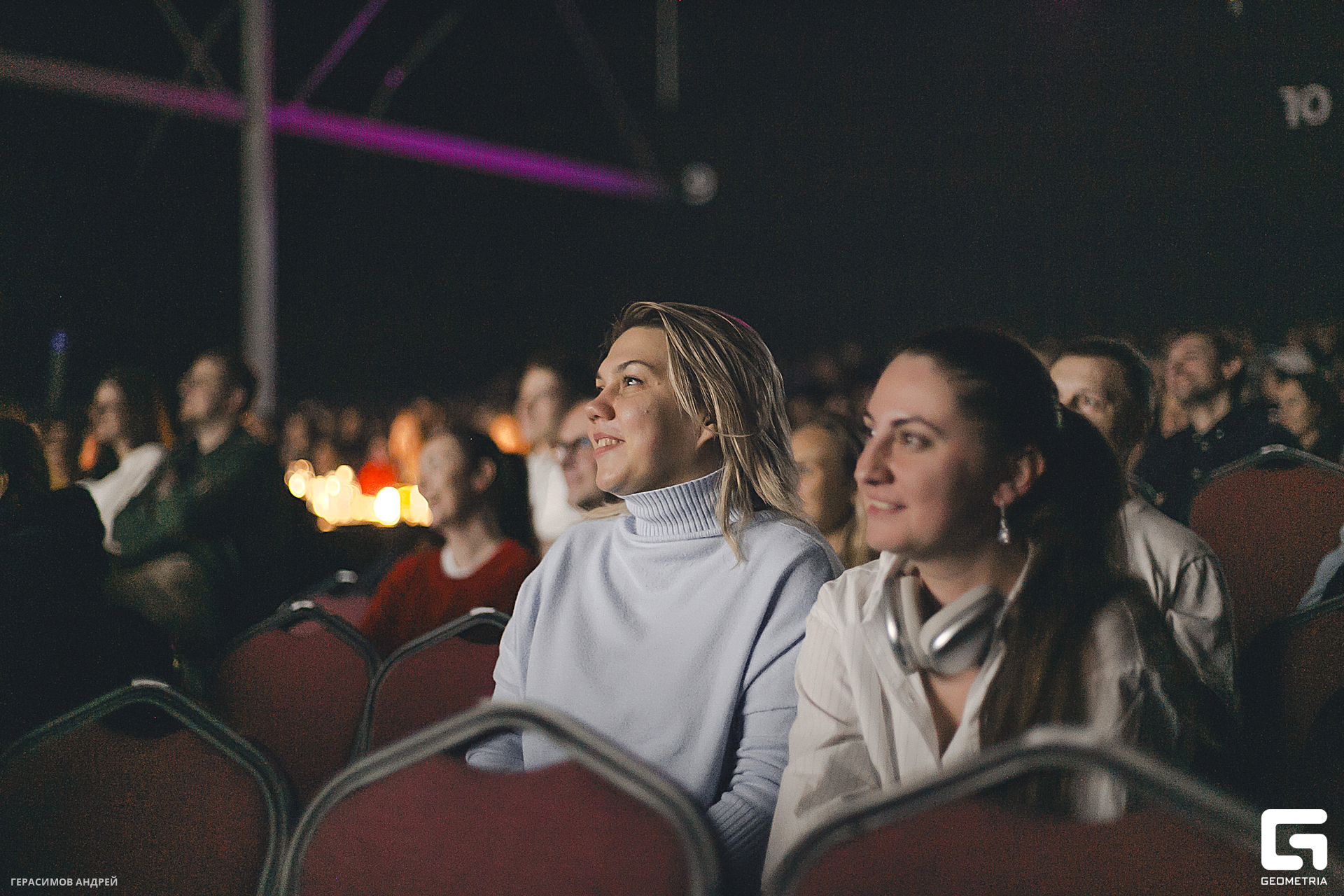 209 Red Arena 8. 02.jpg