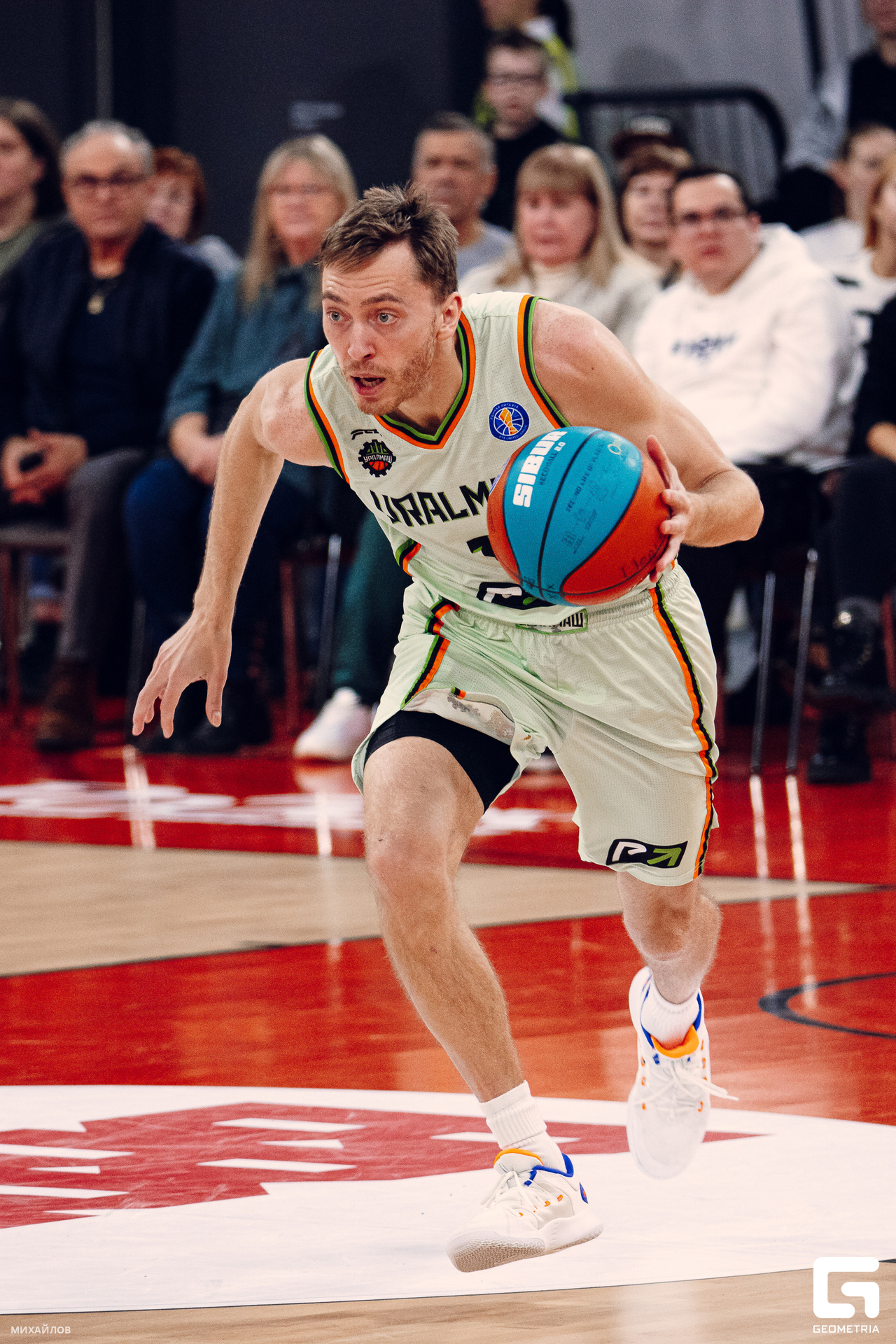 047-20231104-4705-uralmash - Mikhailov - 2560.jpg