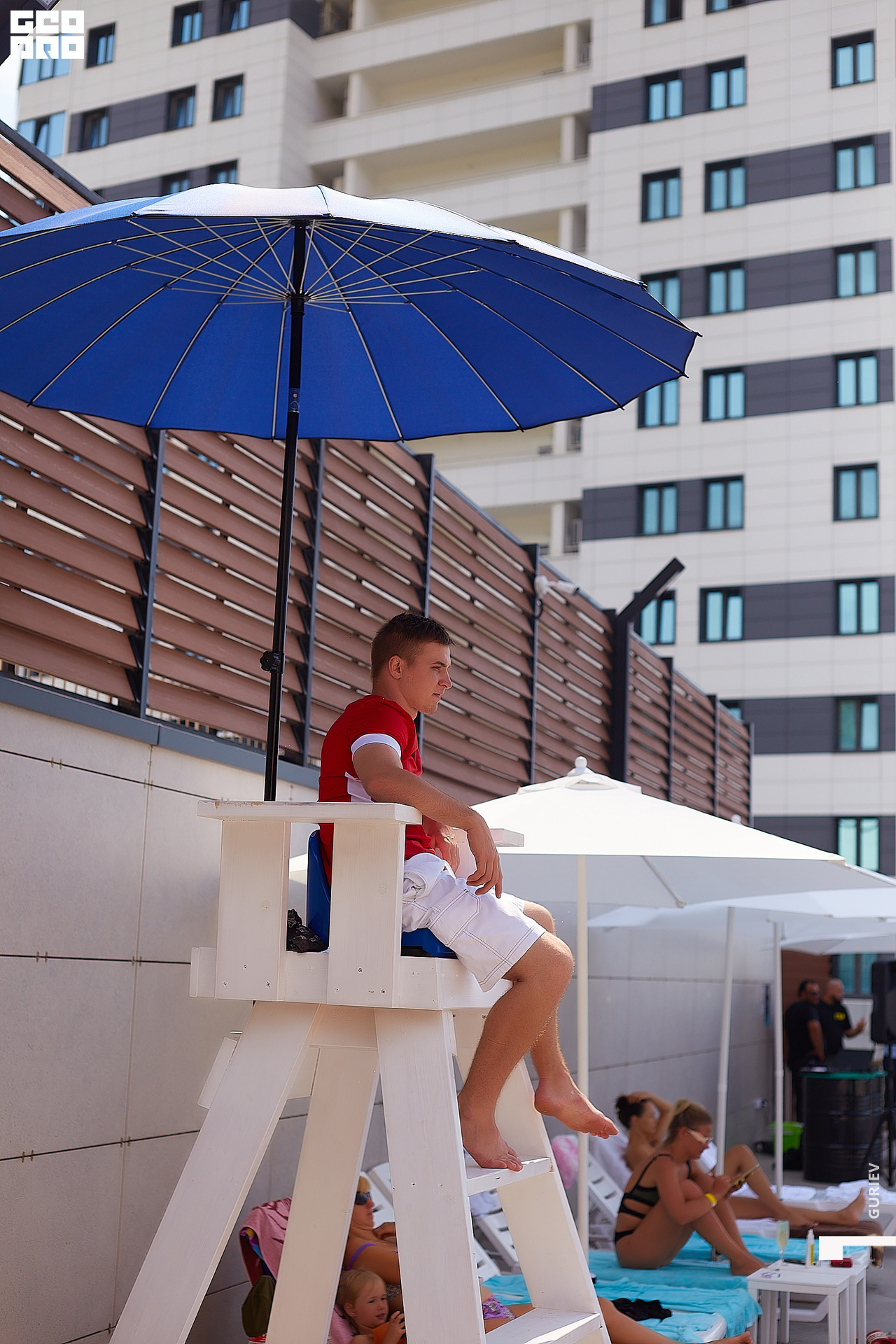 residense opening051.jpg