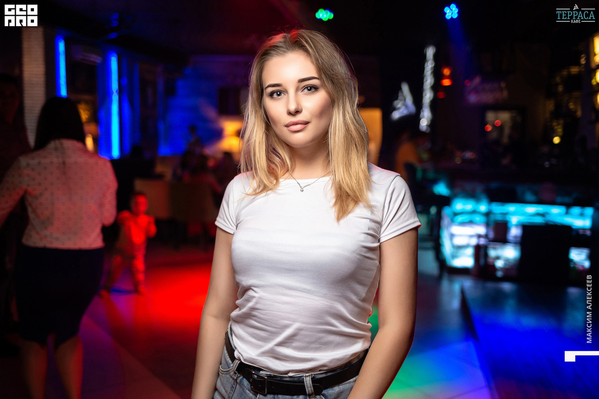 Пятница в кафе Терраса 24