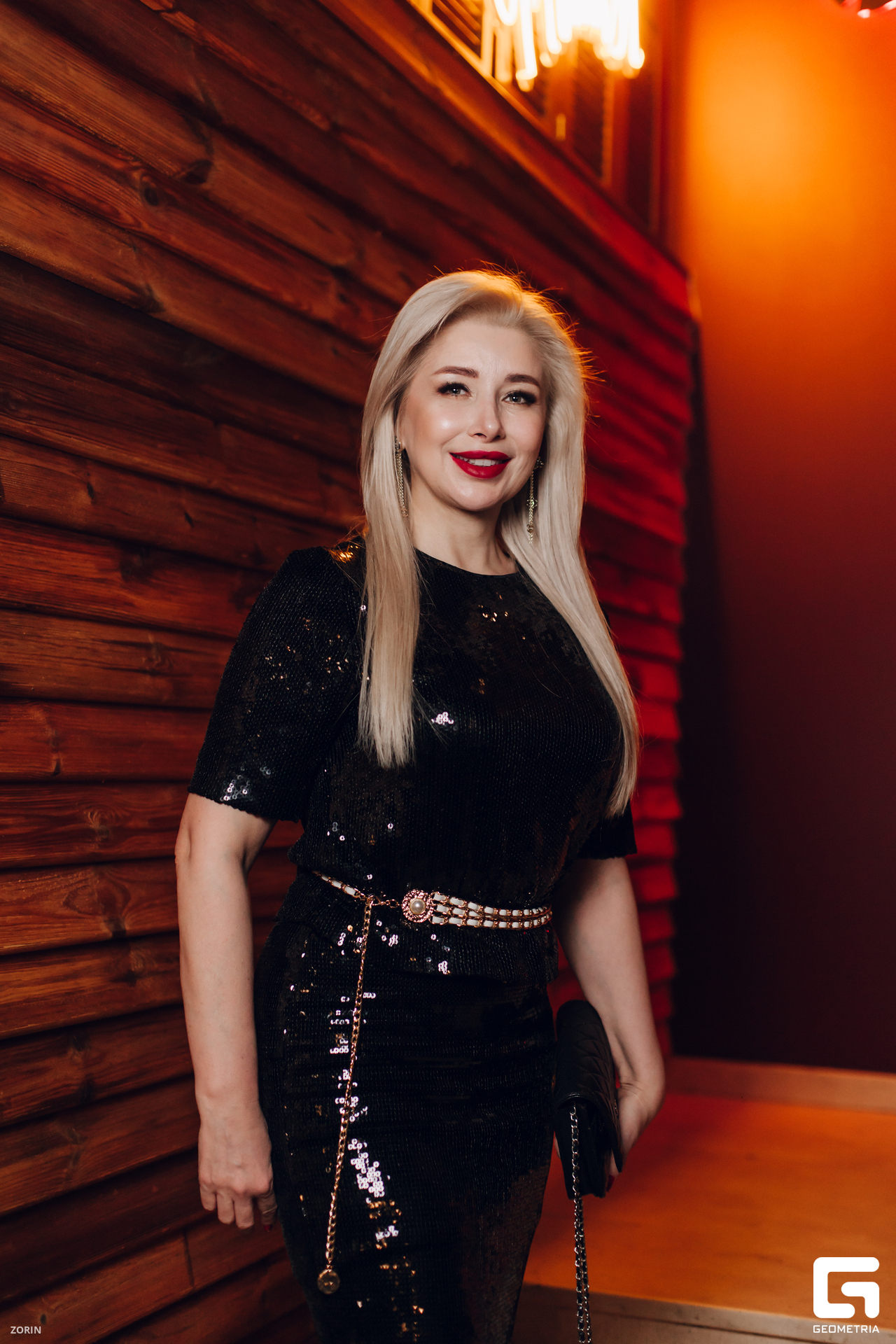 028-19-56-19-18-12-24- Zorin.jpg