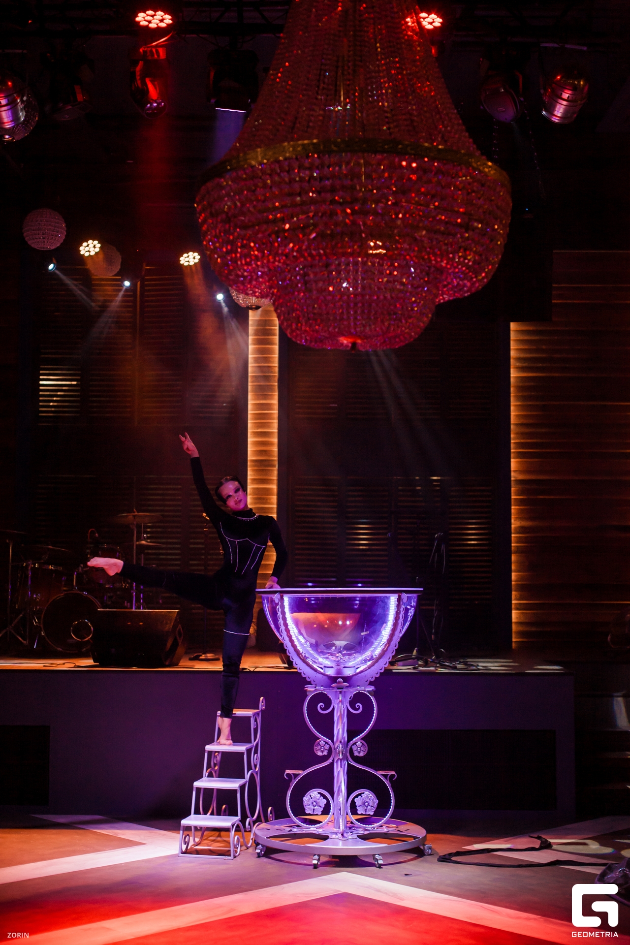 046-20-09-12-29-12-24- Zorin.jpg