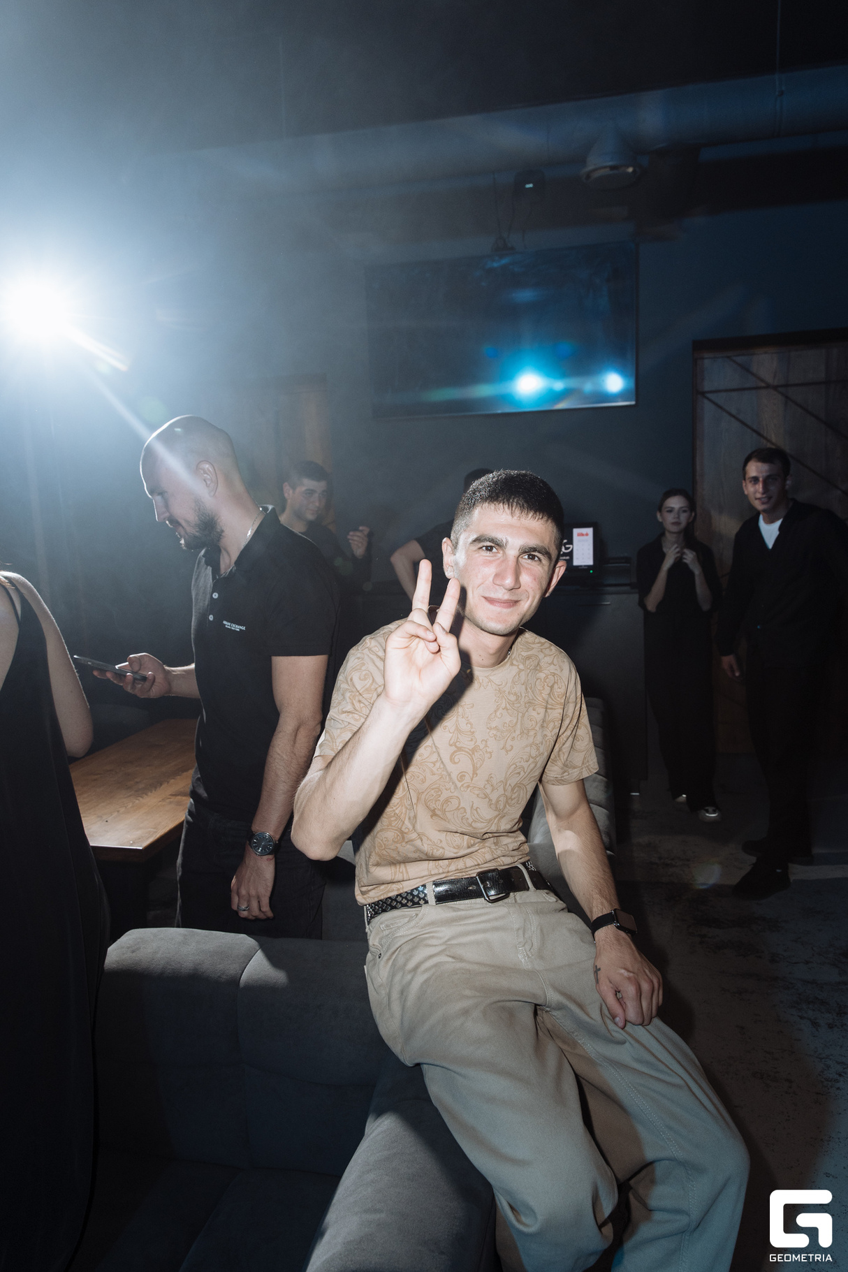 Smog hookah bar party! 22