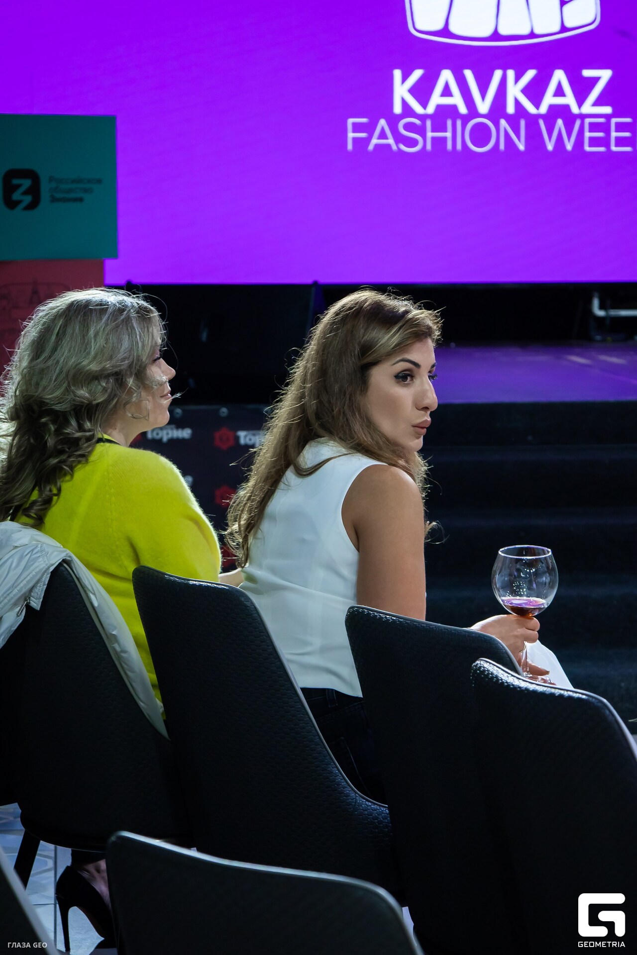 photo 103_resized.jpg