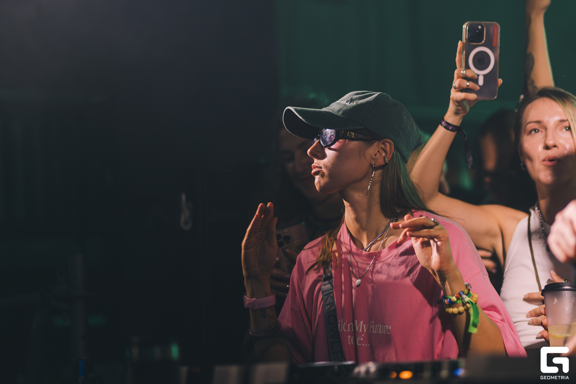 np-244-пари ночь0104.jpg