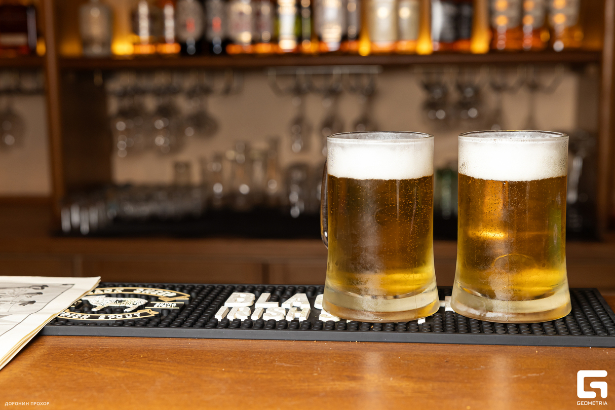 ХЭЛЛОУИН в ресторане BIER HAUS  - мертвые невесты 21