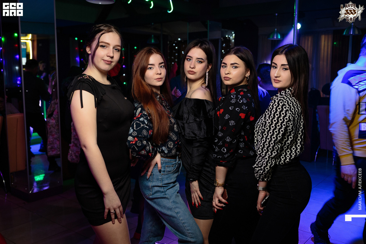 Суббота в Кафе-бар 333 19