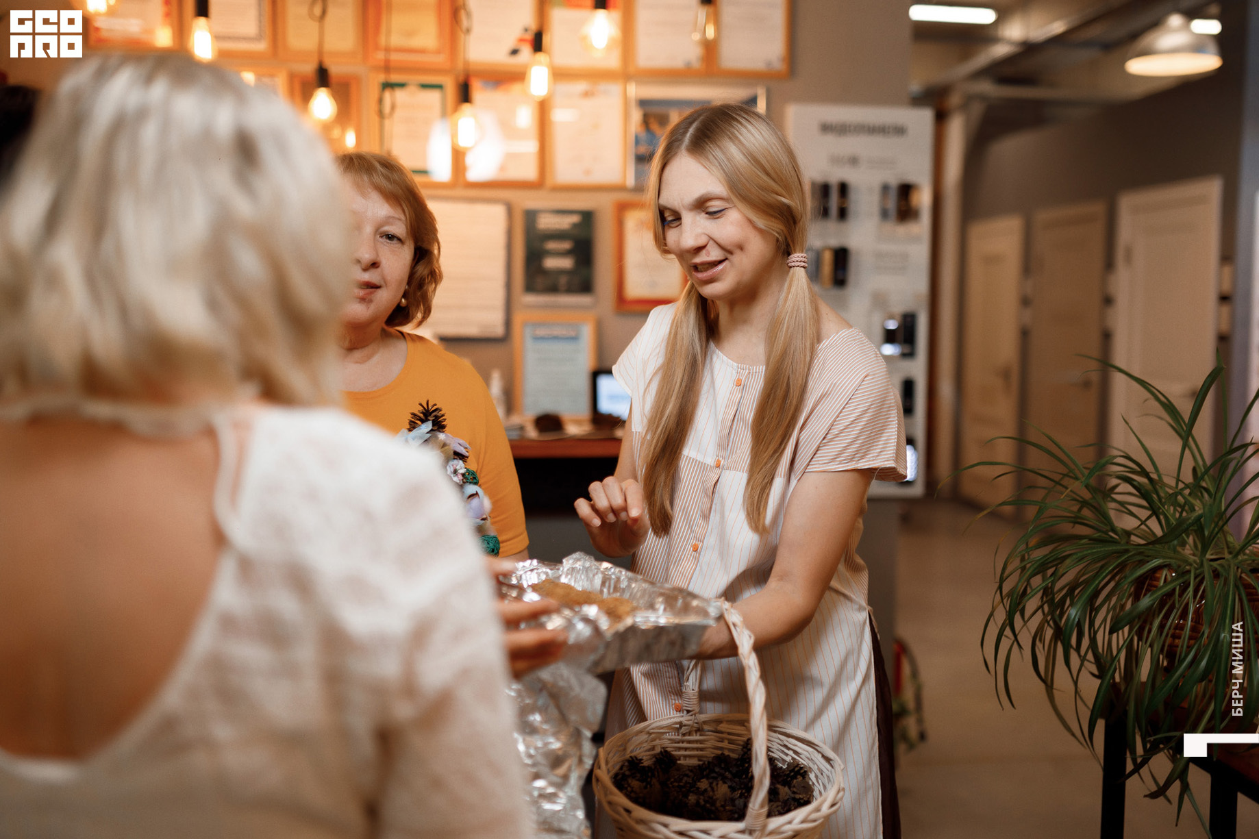 @misha.byorch 0044.jpg