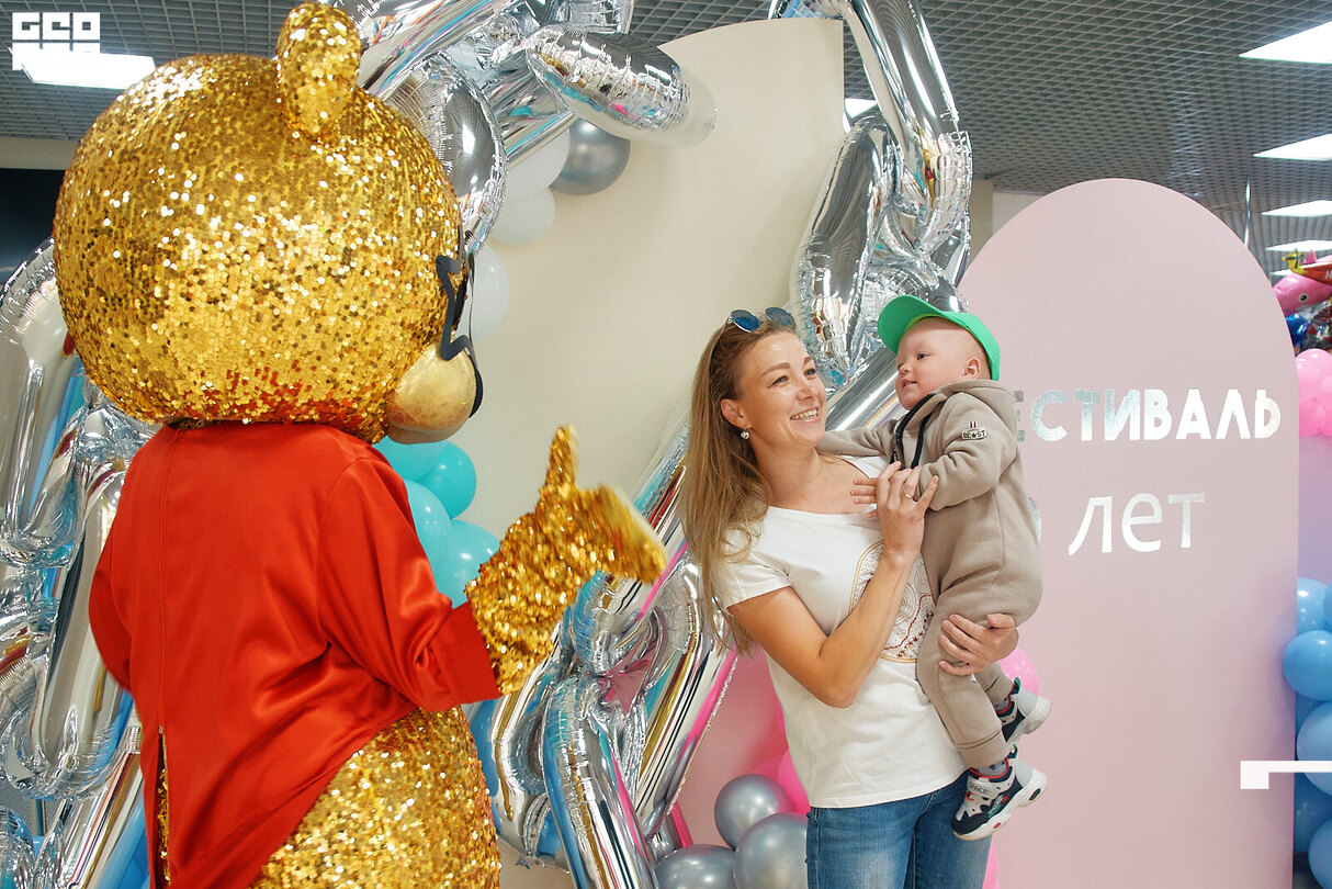 День рождения ТРЦ "Фестиваль" 19