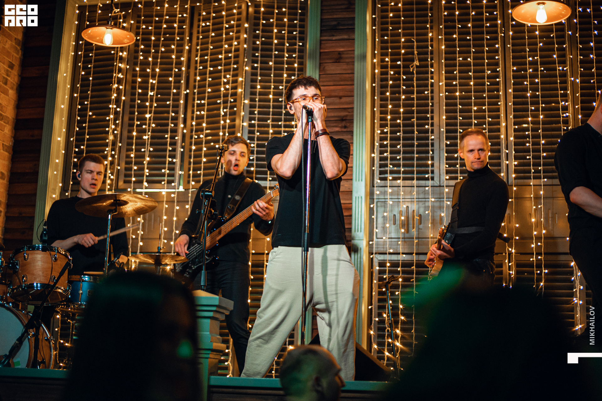 064-04-04-2021-00-20-The Optimist - Mikhailov - 2560.jpg