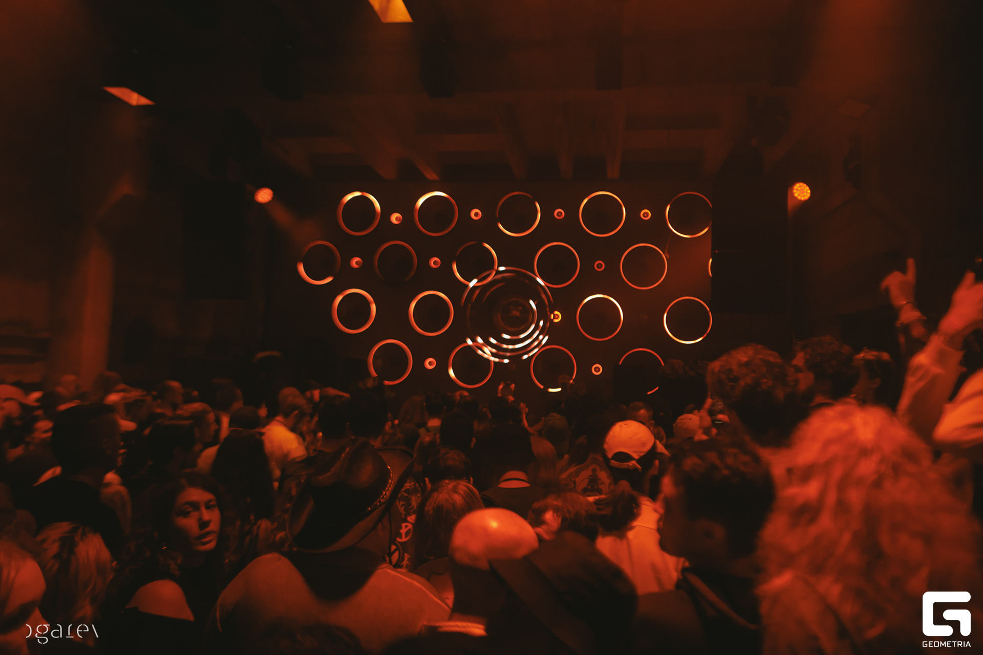 OUTLINE 2024-427-231.jpg