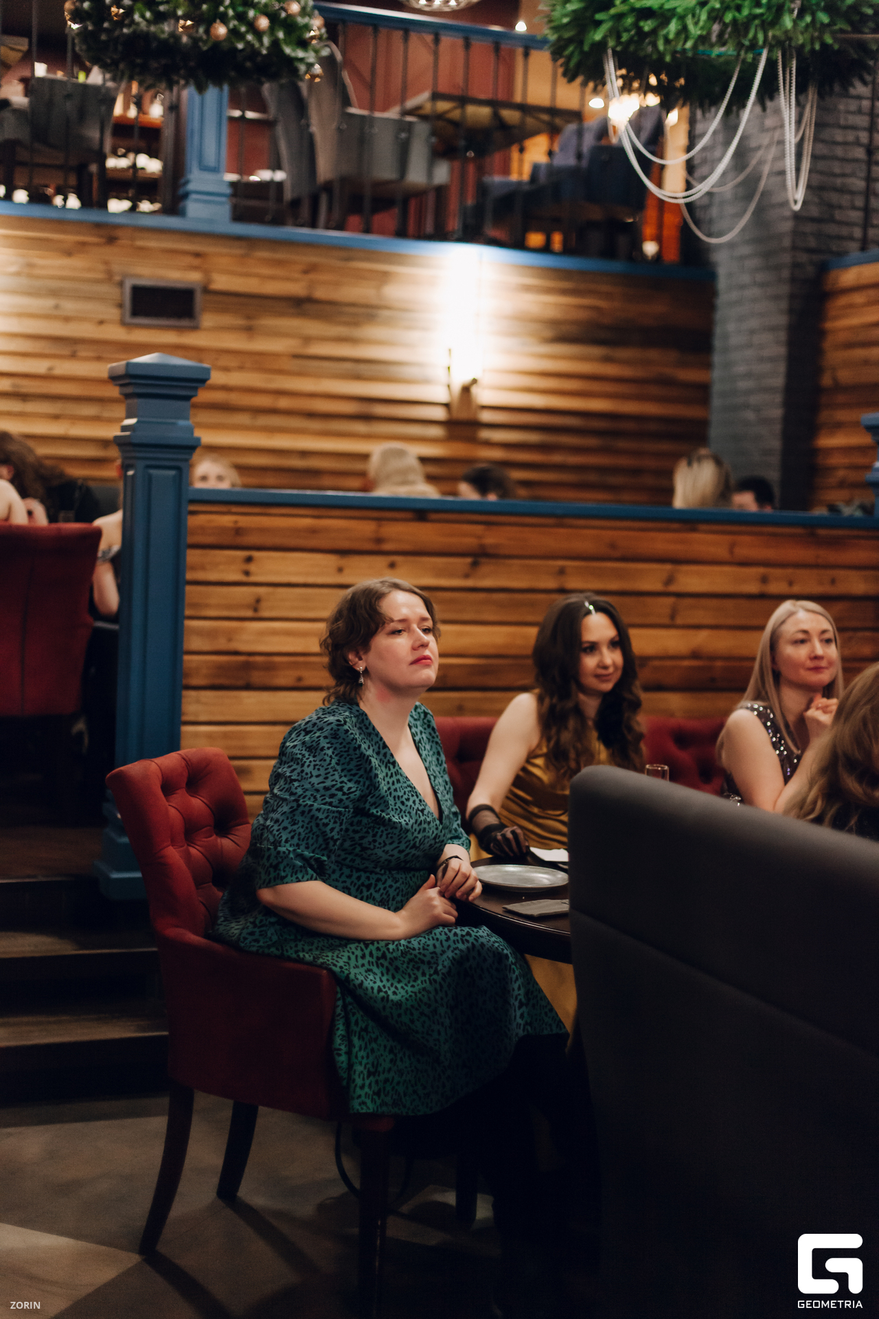 061-20-25-08-18-12-24- Zorin.jpg