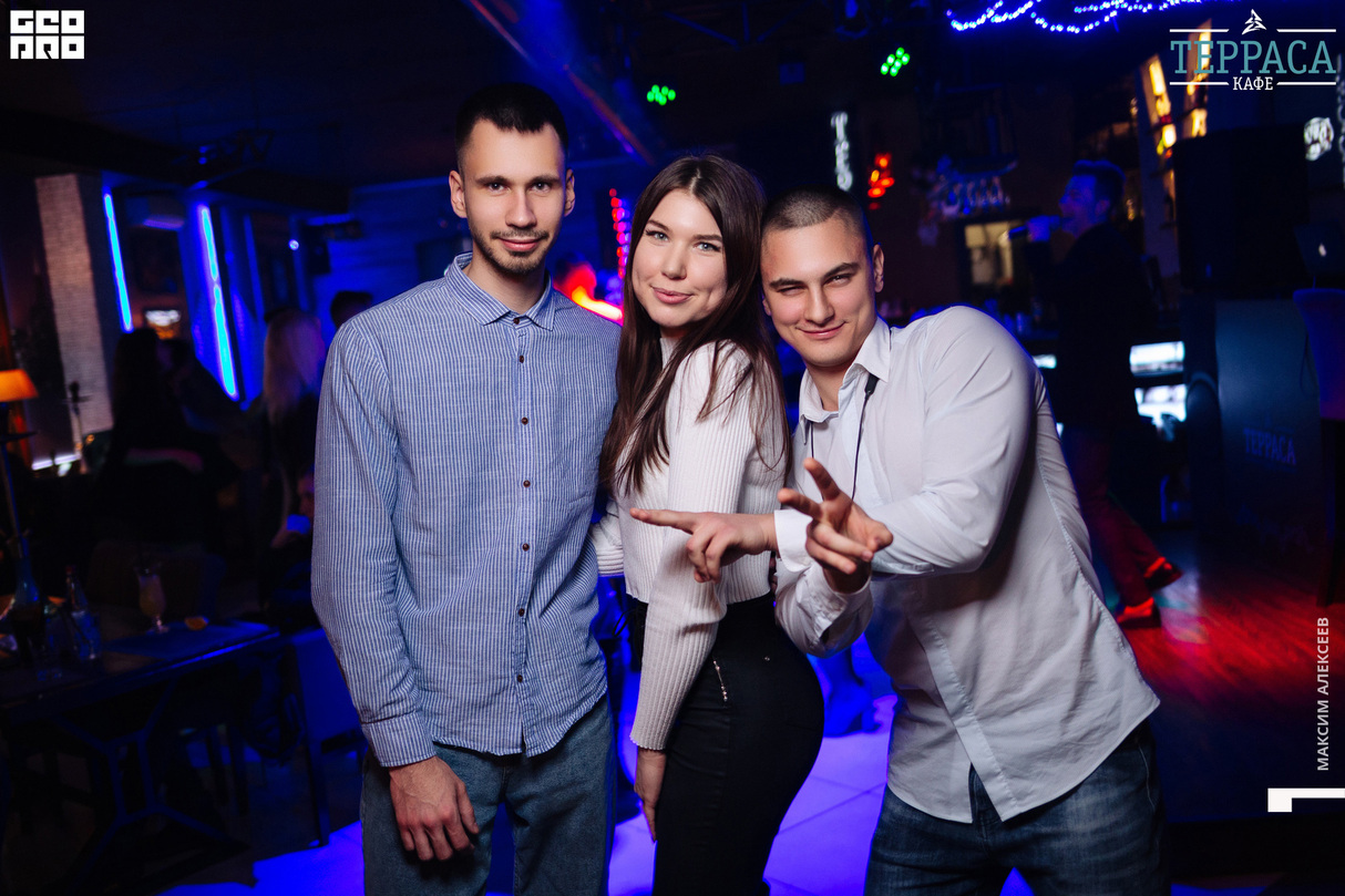 Воскресенье в кафе Терраса 8