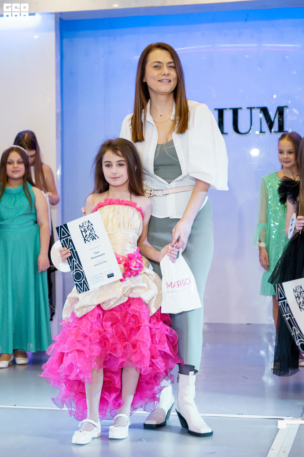 Podium - Відкритий урок Школи MARGO  Fashion show "Модний квартал" Ч2 30
