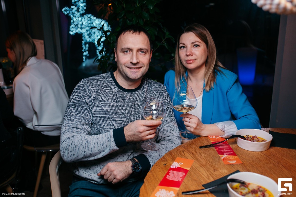 Очередной фееричный гастрооужин прошел в семейном ресторане Lucky Pizza 21