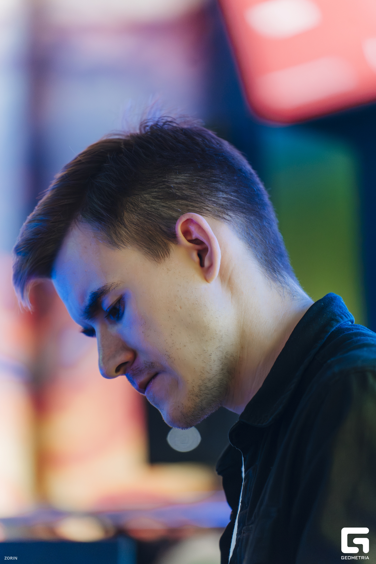 053_01-41-44 _11-10-25_Zorin.jpg