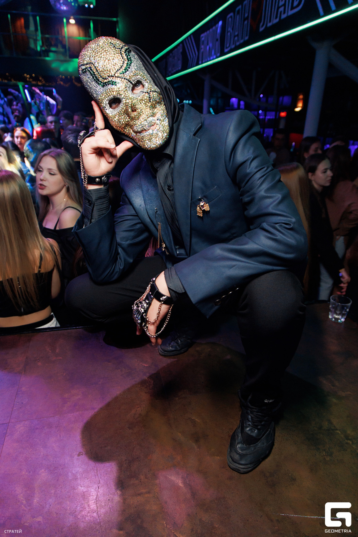 Night Life 23