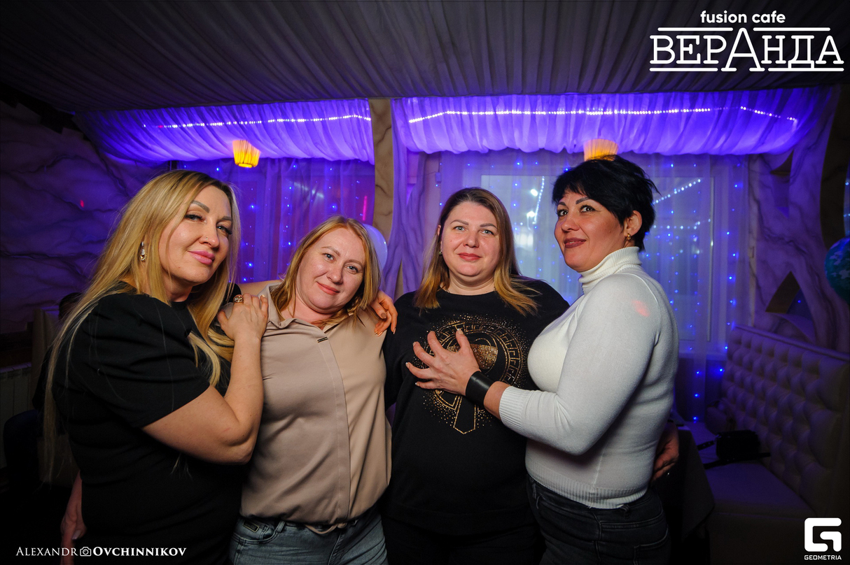 Пятница в кафе "Веранда" 8