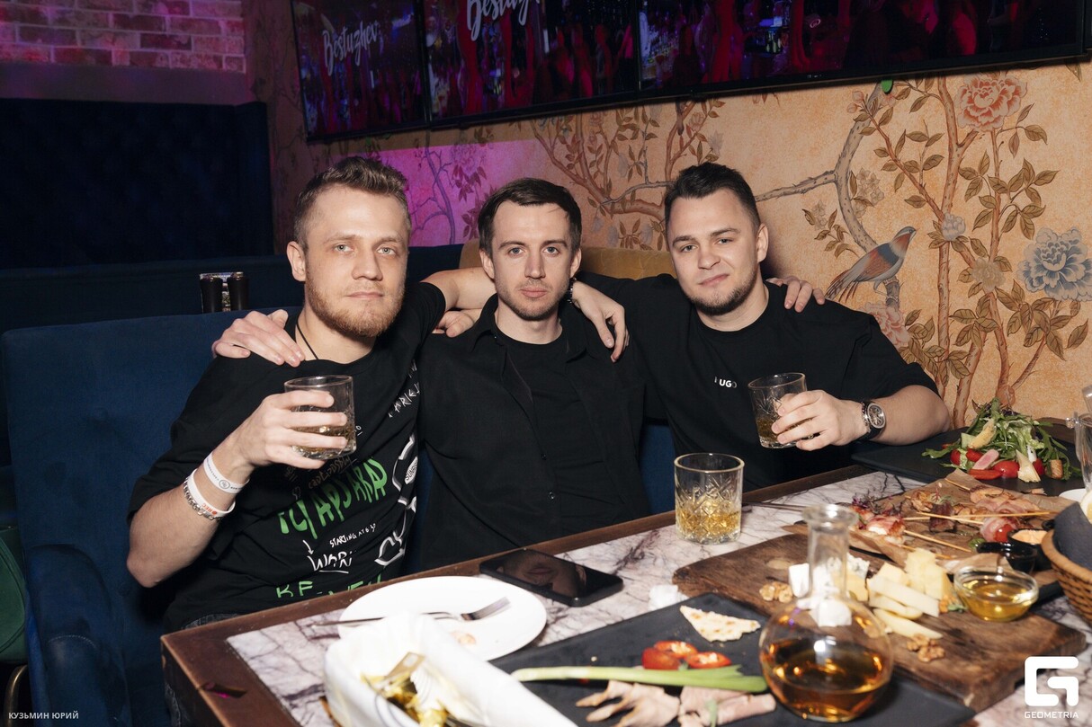 СУББОТА В BESTUZHEV BAR 23