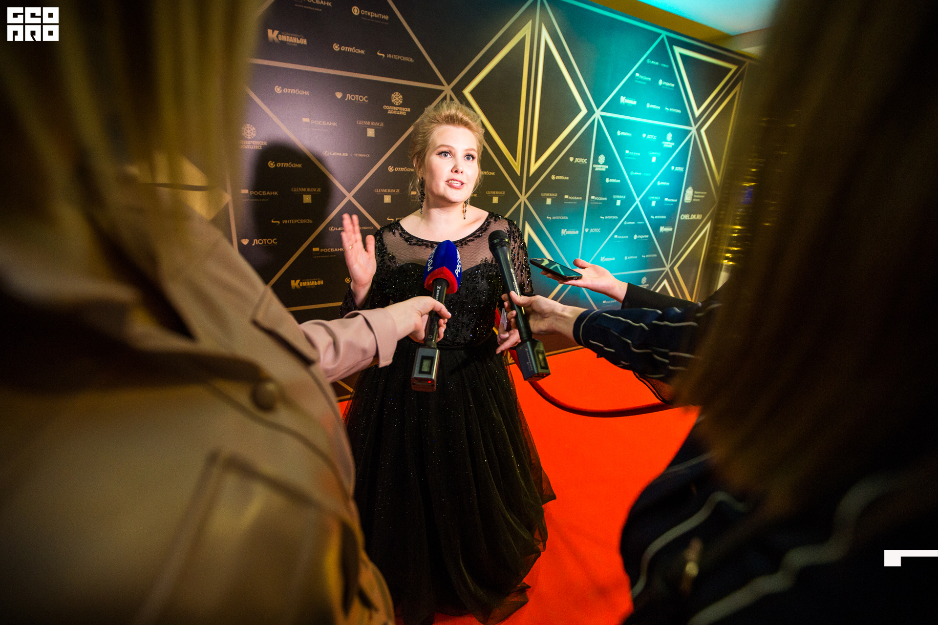 427_21-12-09 ISAEVA KASHIN SHVETS.jpg