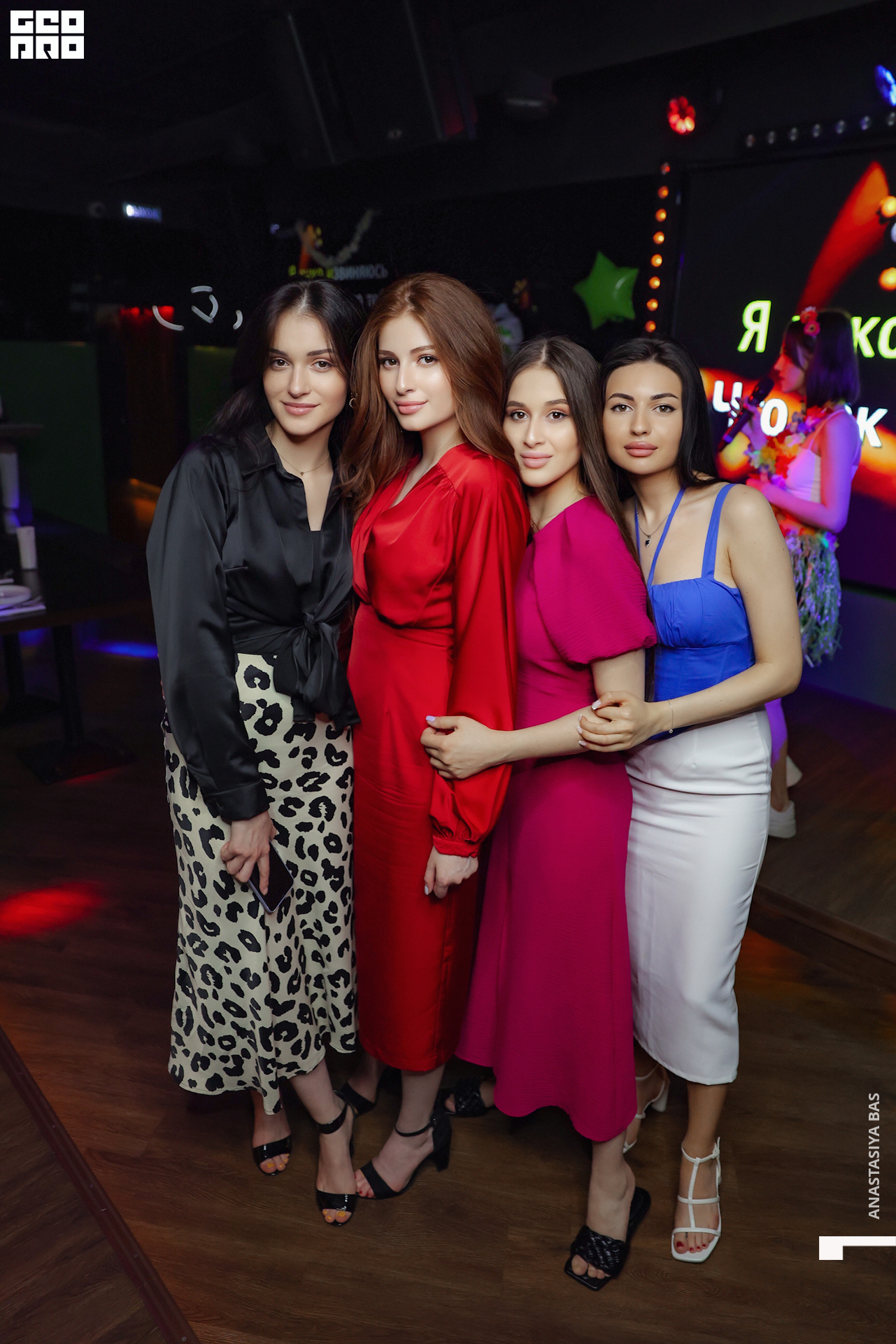 4.06 Applause-041.jpg