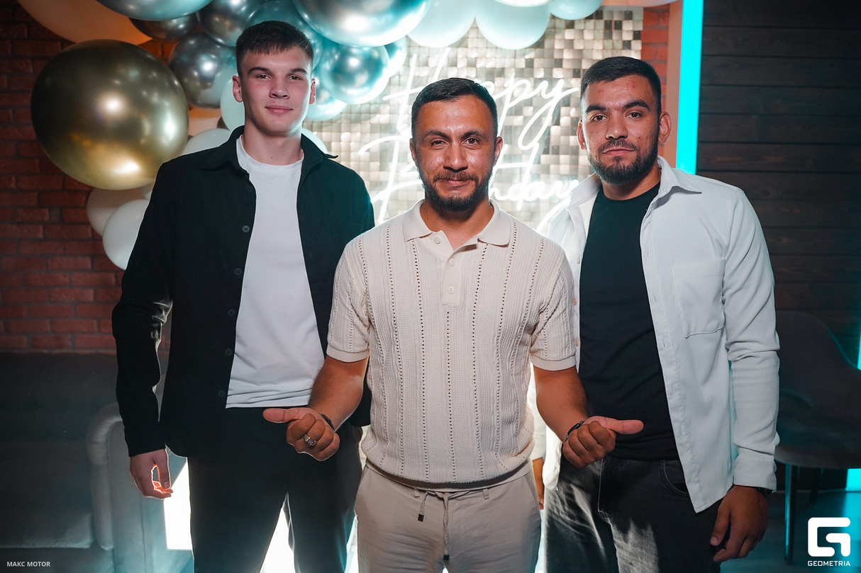 4 года клубу "Цех" 28
