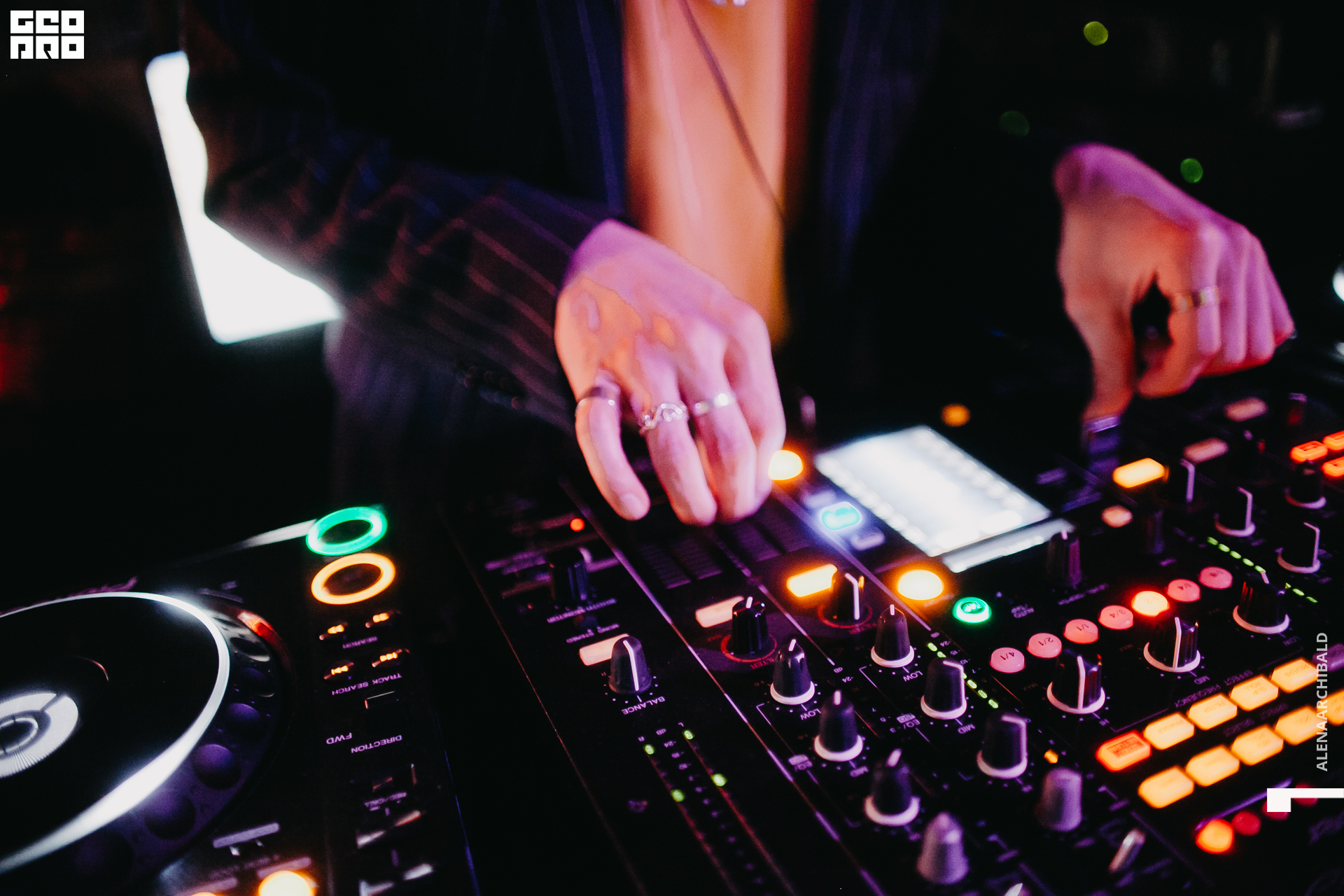 2021-04-09 22-31-27_alenaarchibald_016.JPG