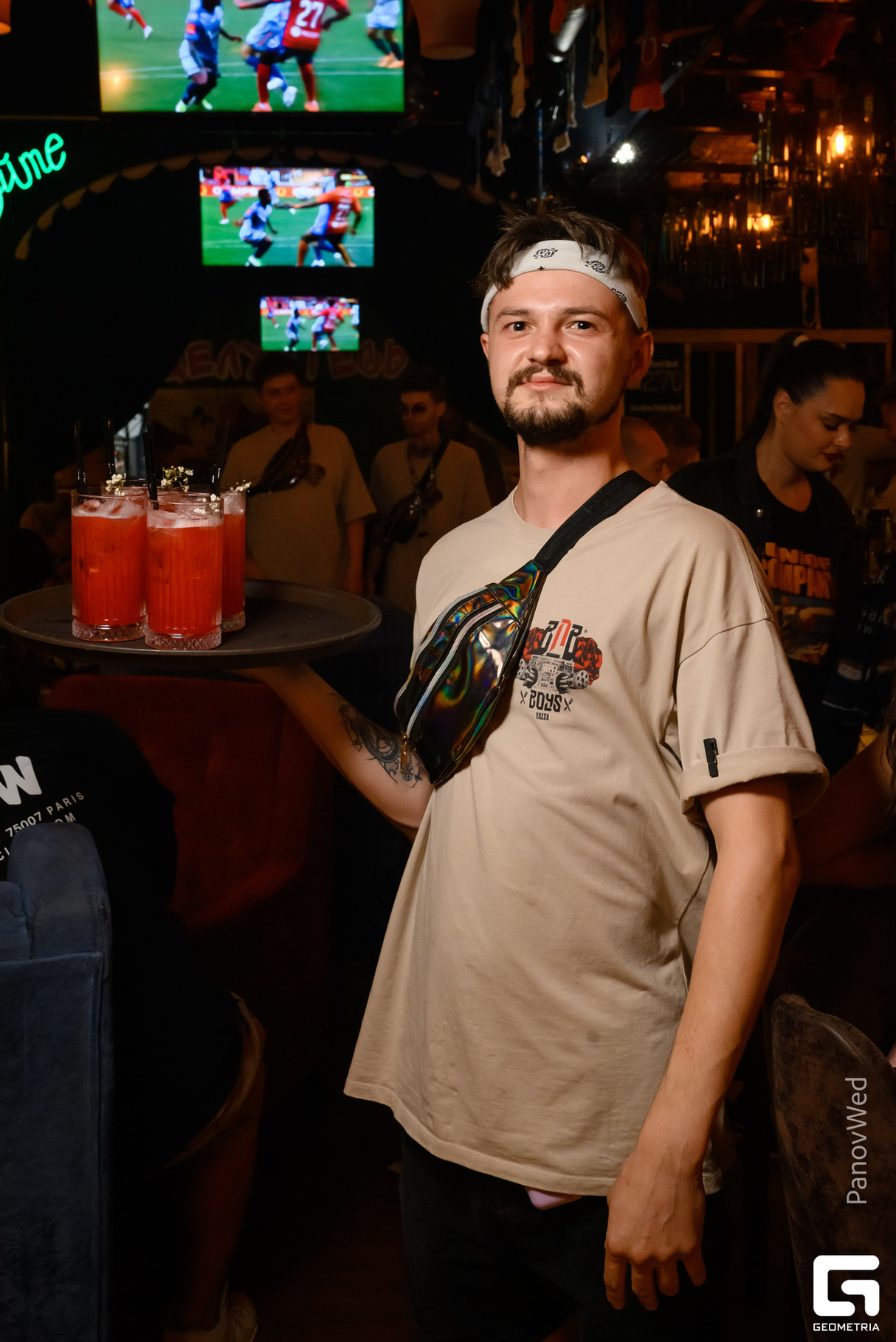 Вечеринка в BNB BOYS BAR 22