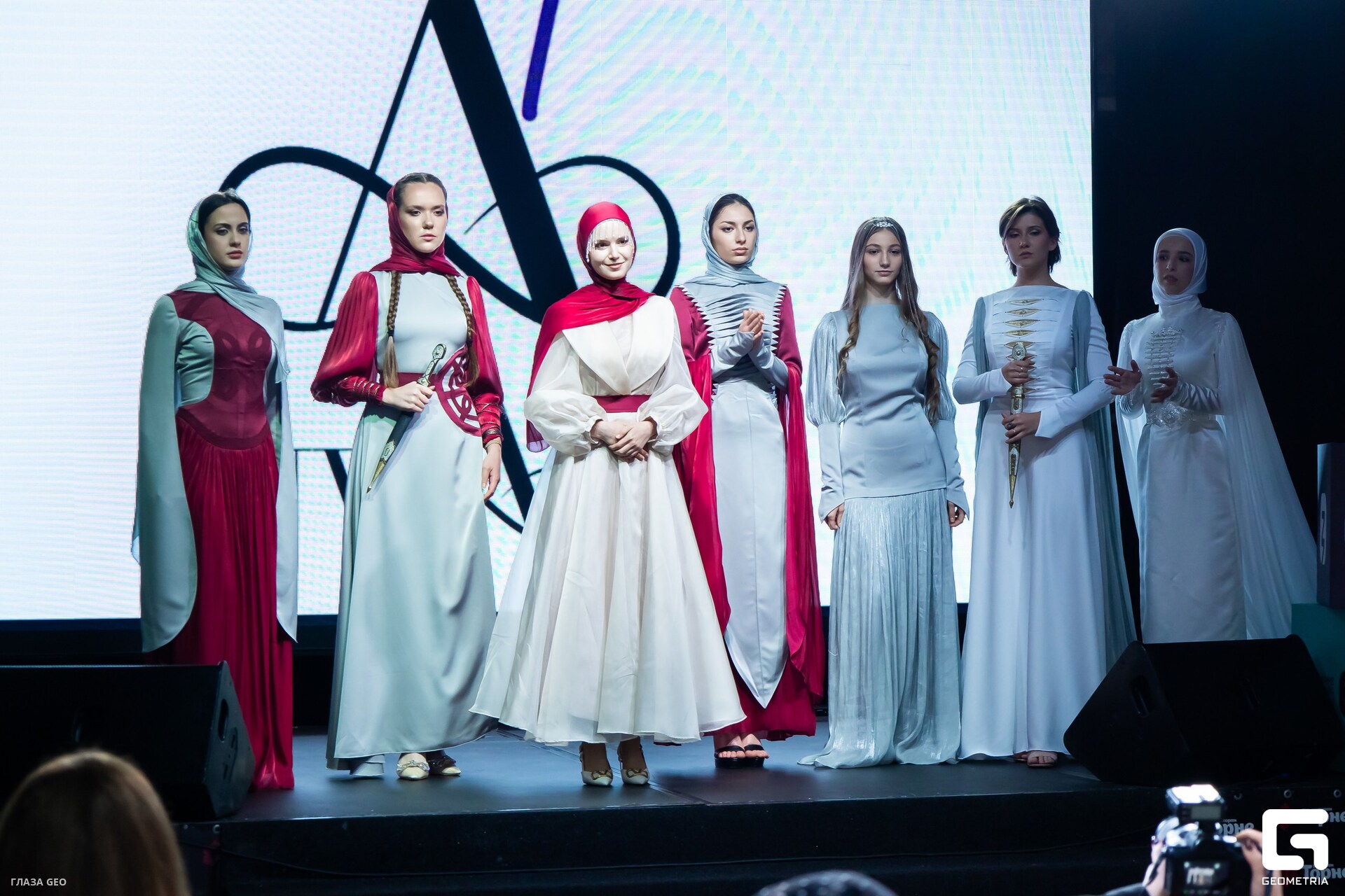 photo 148_resized.jpg