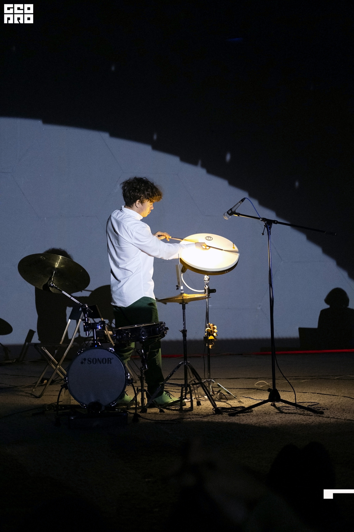 MELANCHOLIC JAZZ IN OUTER SPACE 28