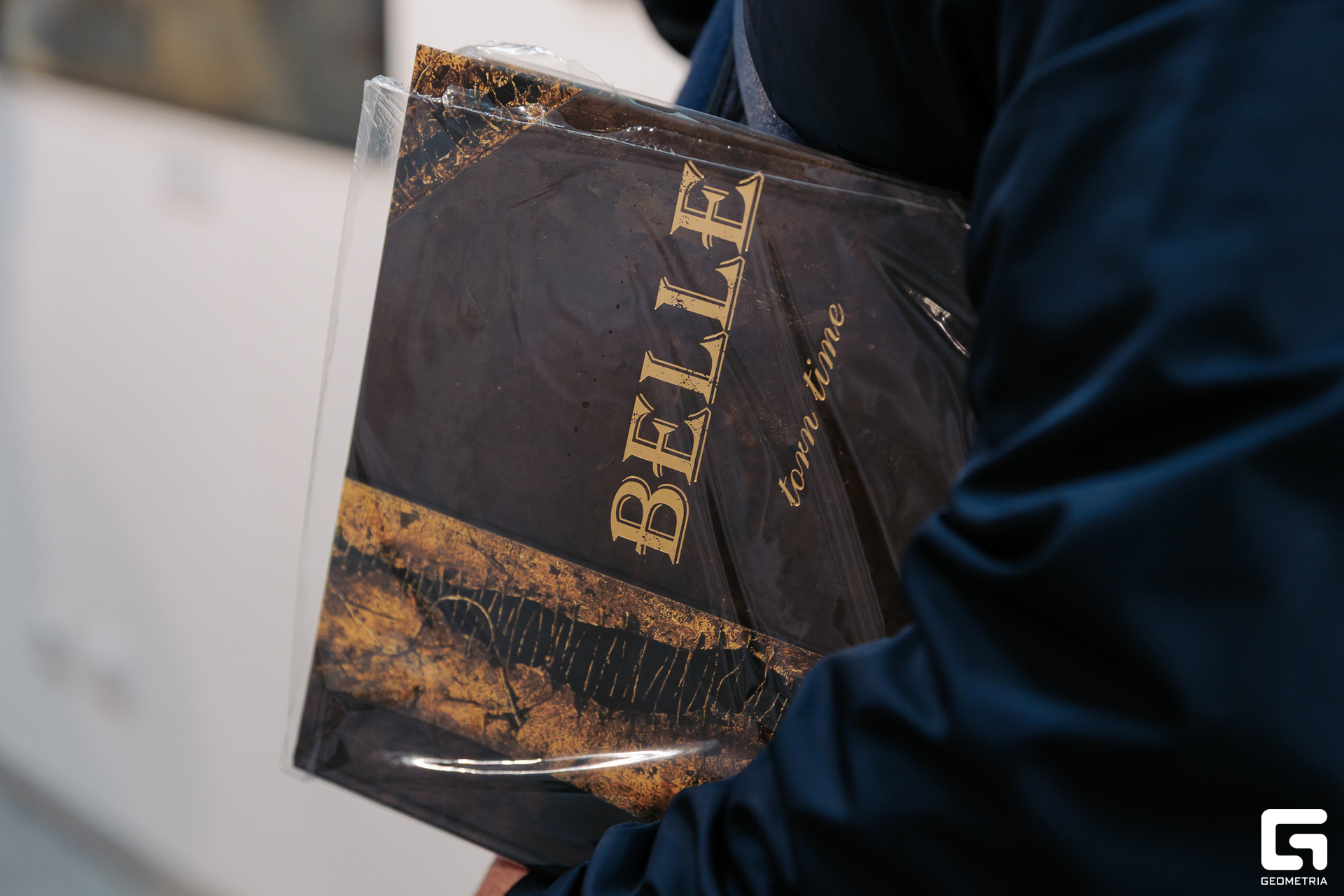 np-112-0W6A0501 2.jpg