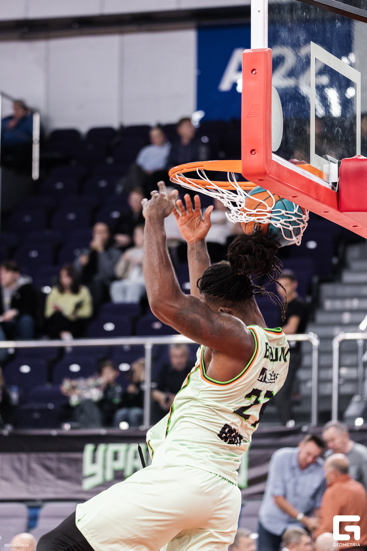 064-20231006-5645-Уралмаш - Михайлов - 2560.jpg