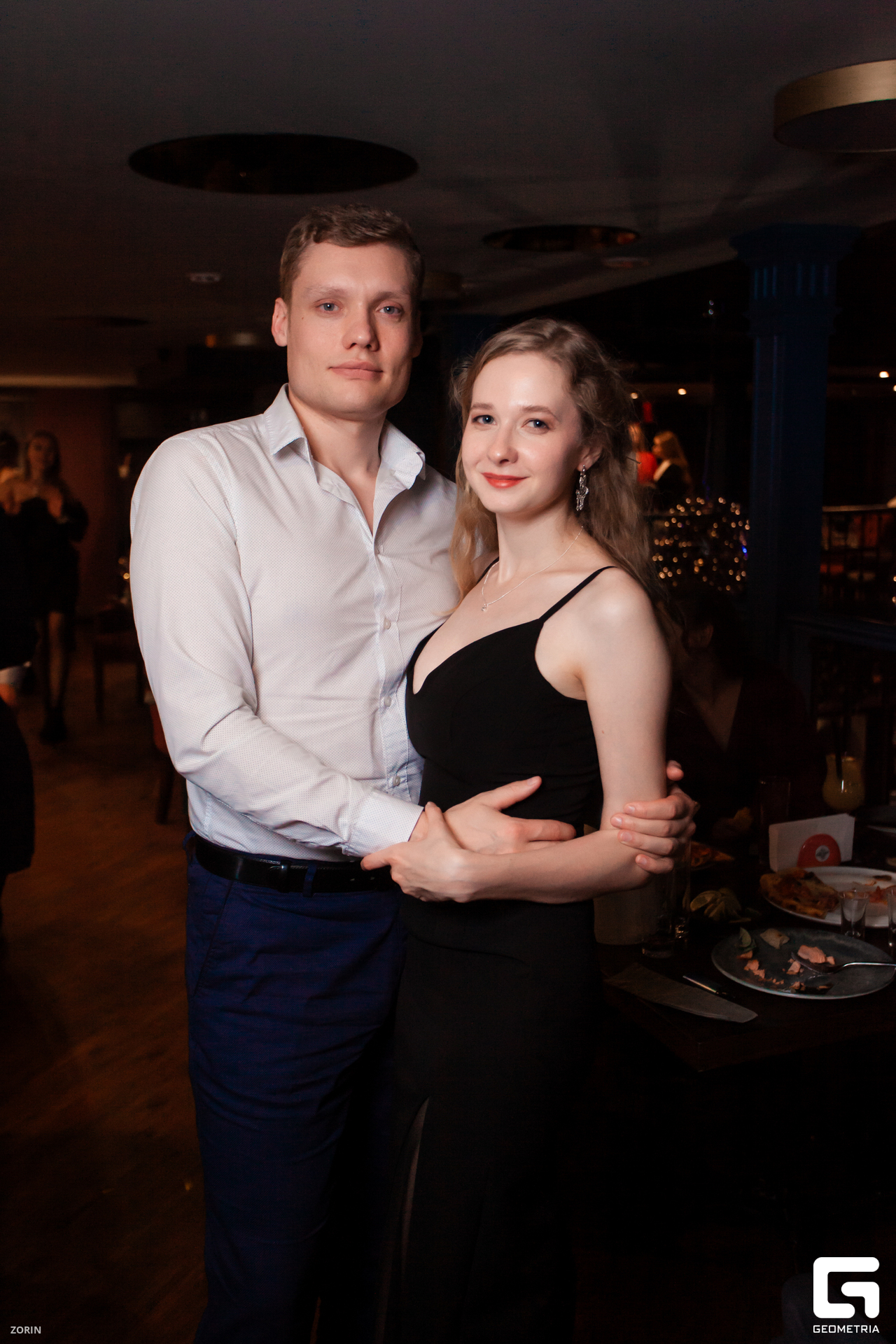 212-01-36-22-01-01-25- Zorin.jpg