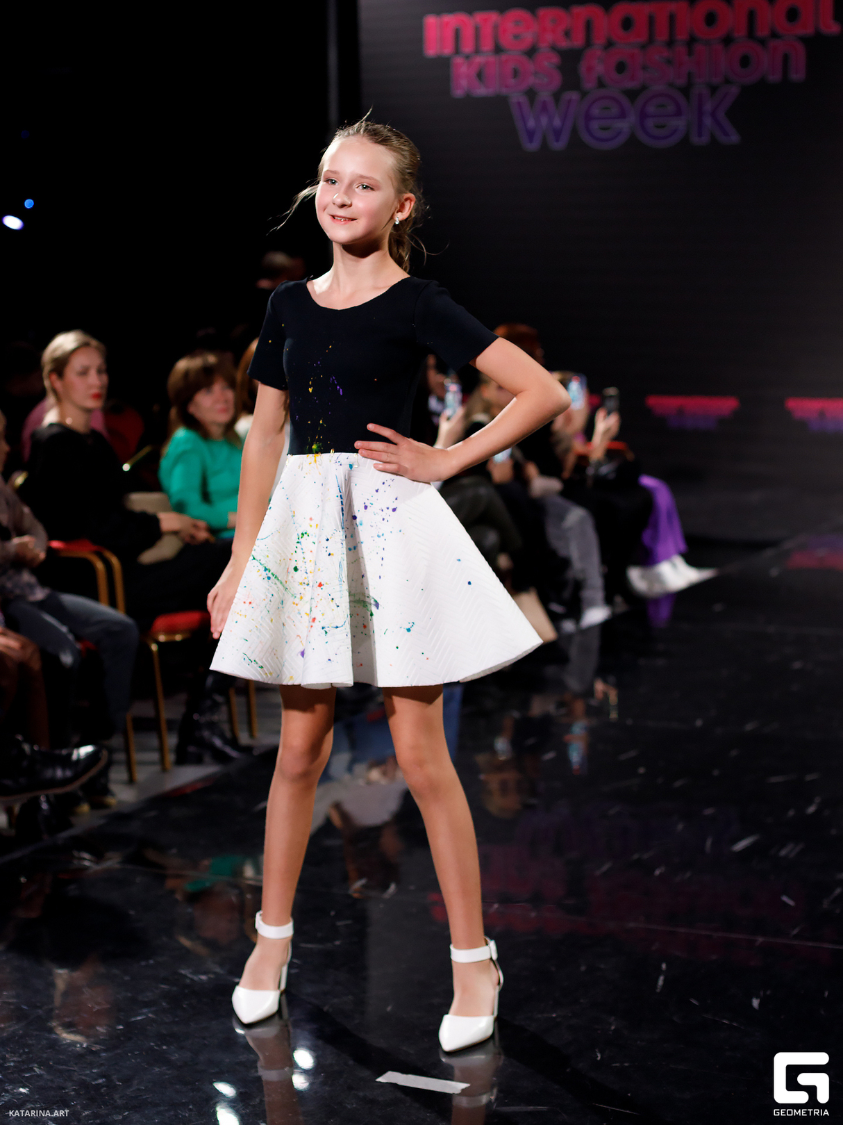 ШКОЛА КУТЮРЬЕ НА INTERNATIONAL KIDS FASHION WEEK 16