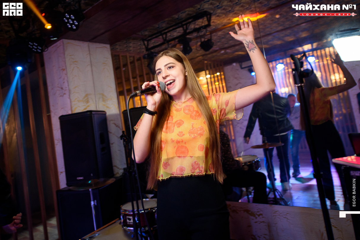 Пятница в Lounge-cafe Чайхана №1 HOUSE 21